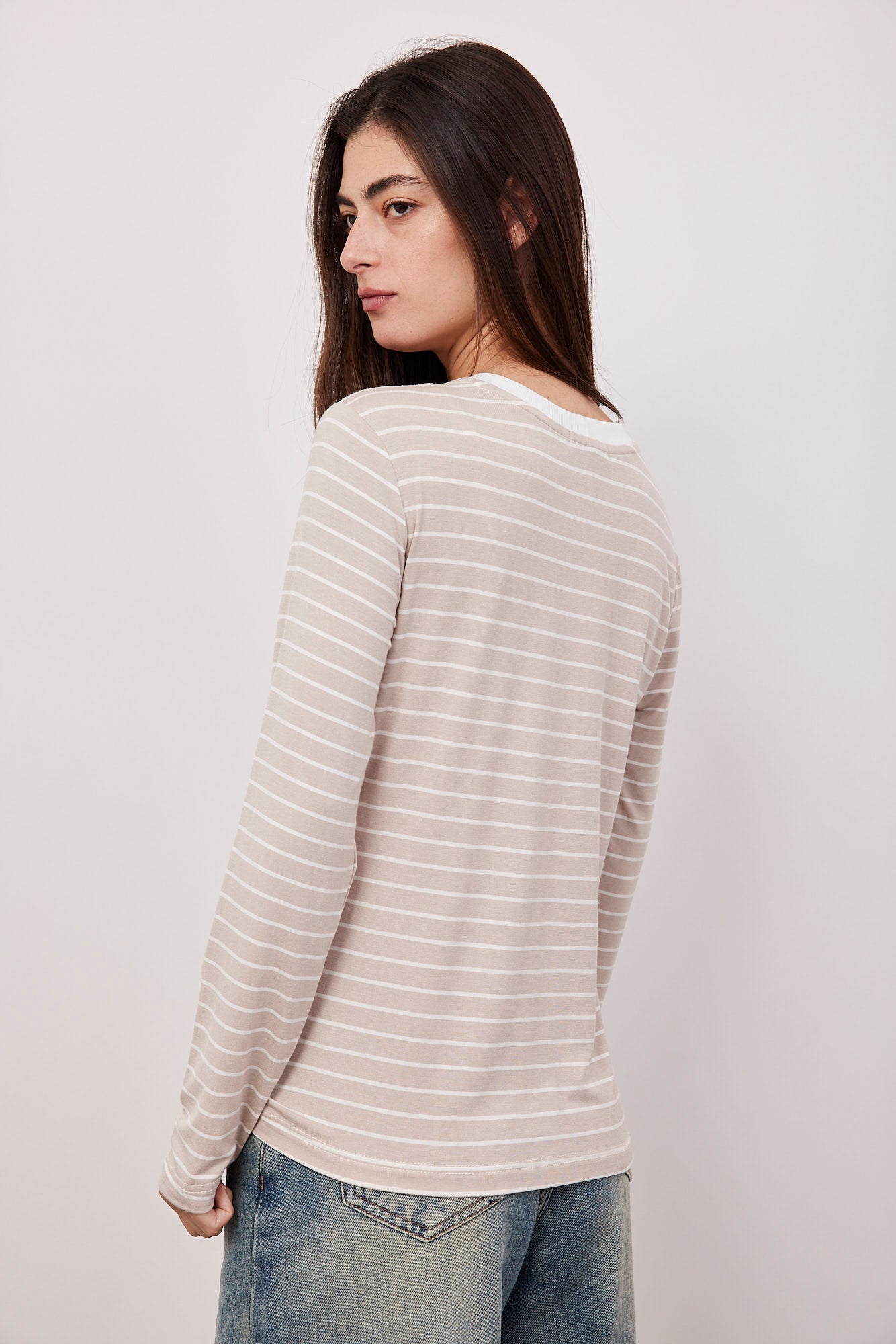 חולצת פסים עם מפתח פס לבן - ITAY BRANDS