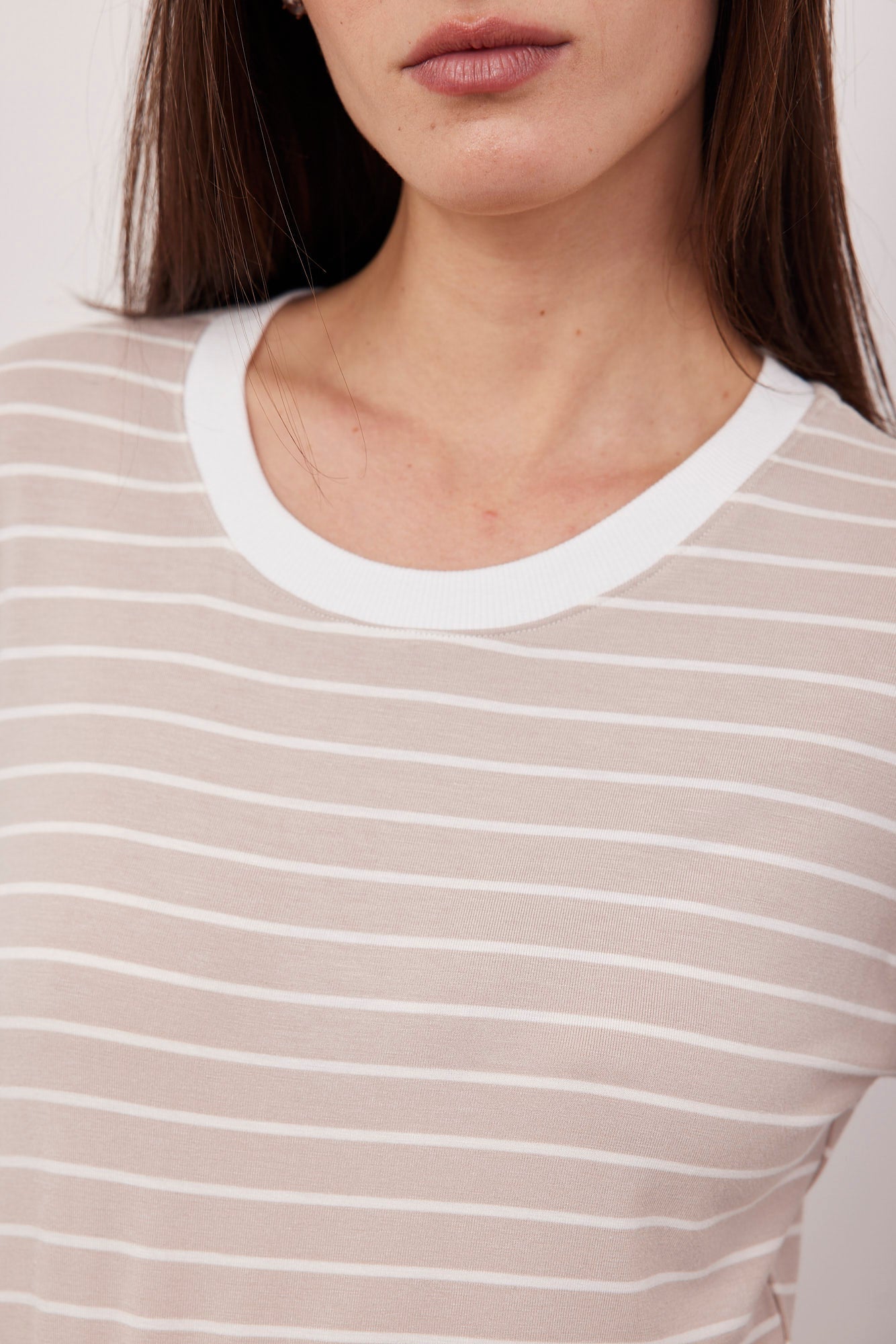 חולצת פסים עם מפתח פס לבן - ITAY BRANDS