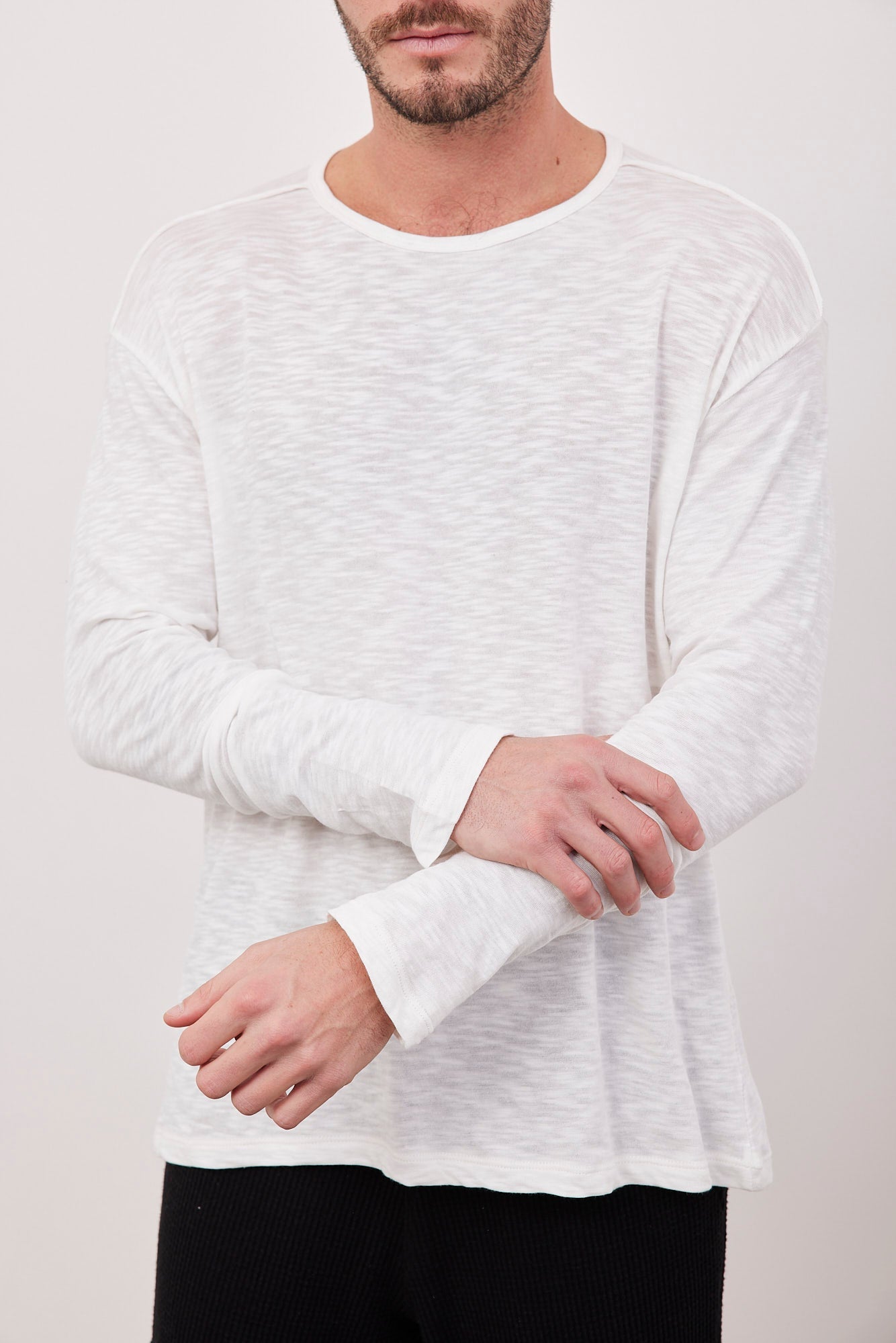 חולצה במראה פשתן עם תיפור בולט - ITAY BRANDS