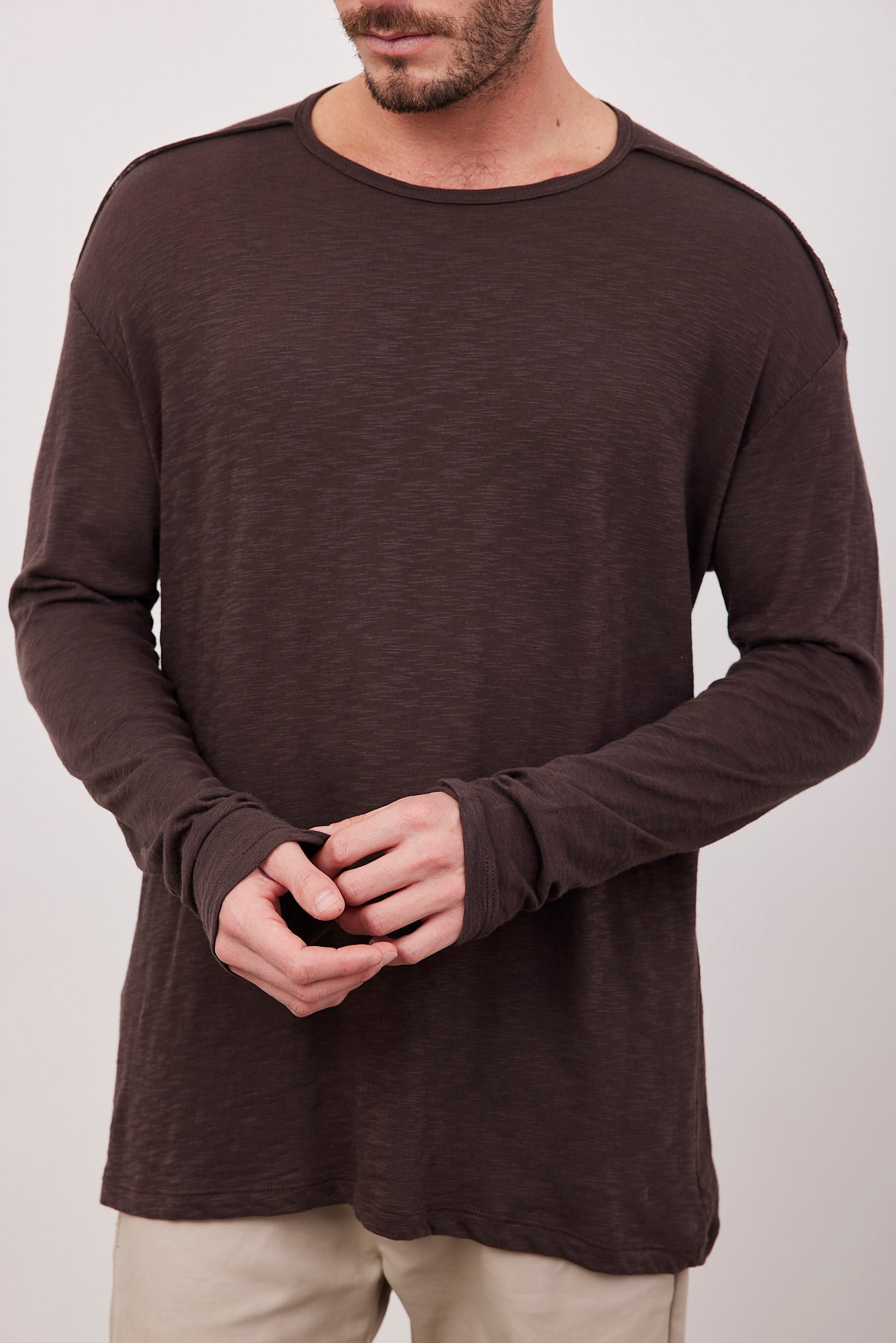 חולצה במראה פשתן עם תיפור בולט - ITAY BRANDS