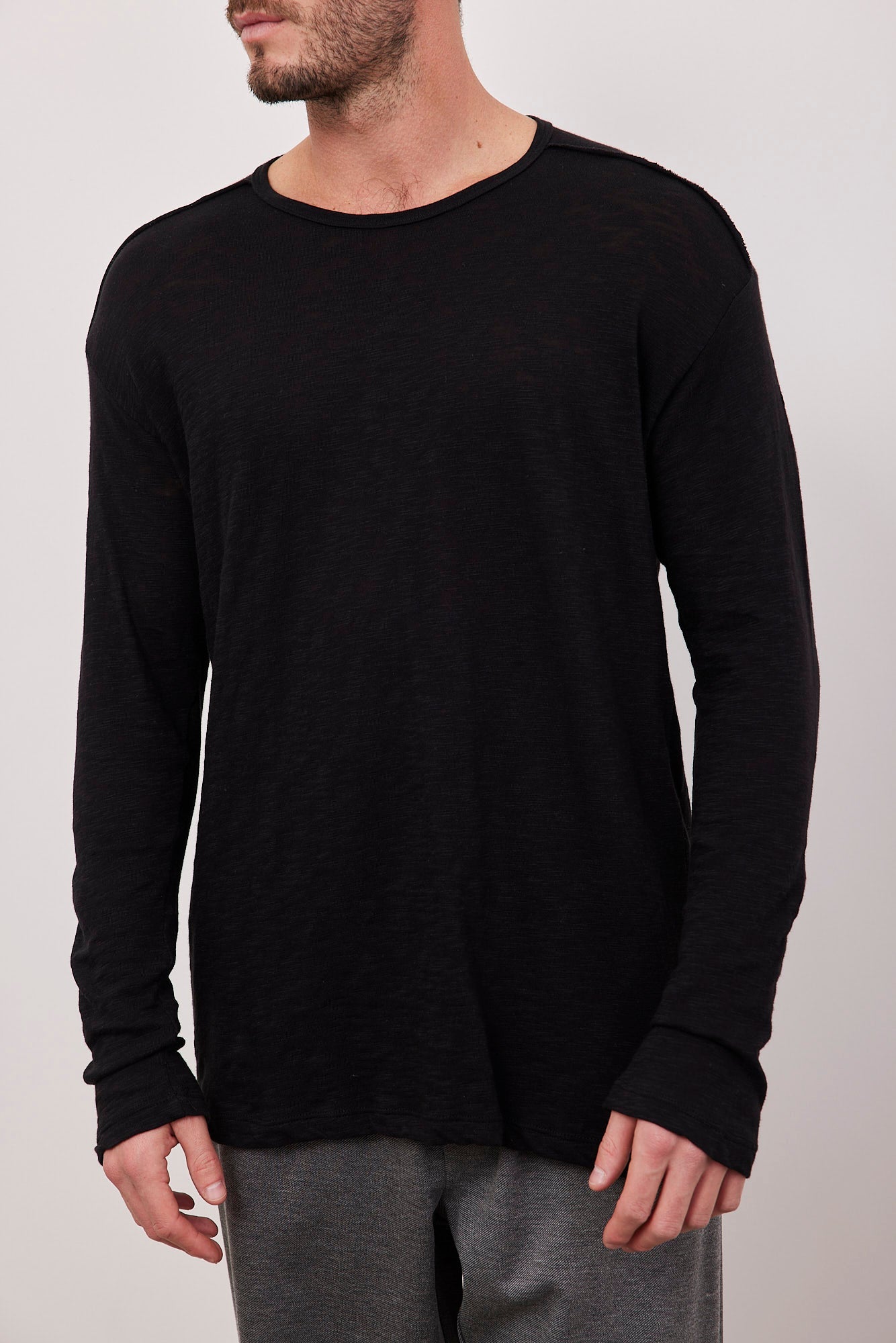 חולצה במראה פשתן עם תיפור בולט - ITAY BRANDS