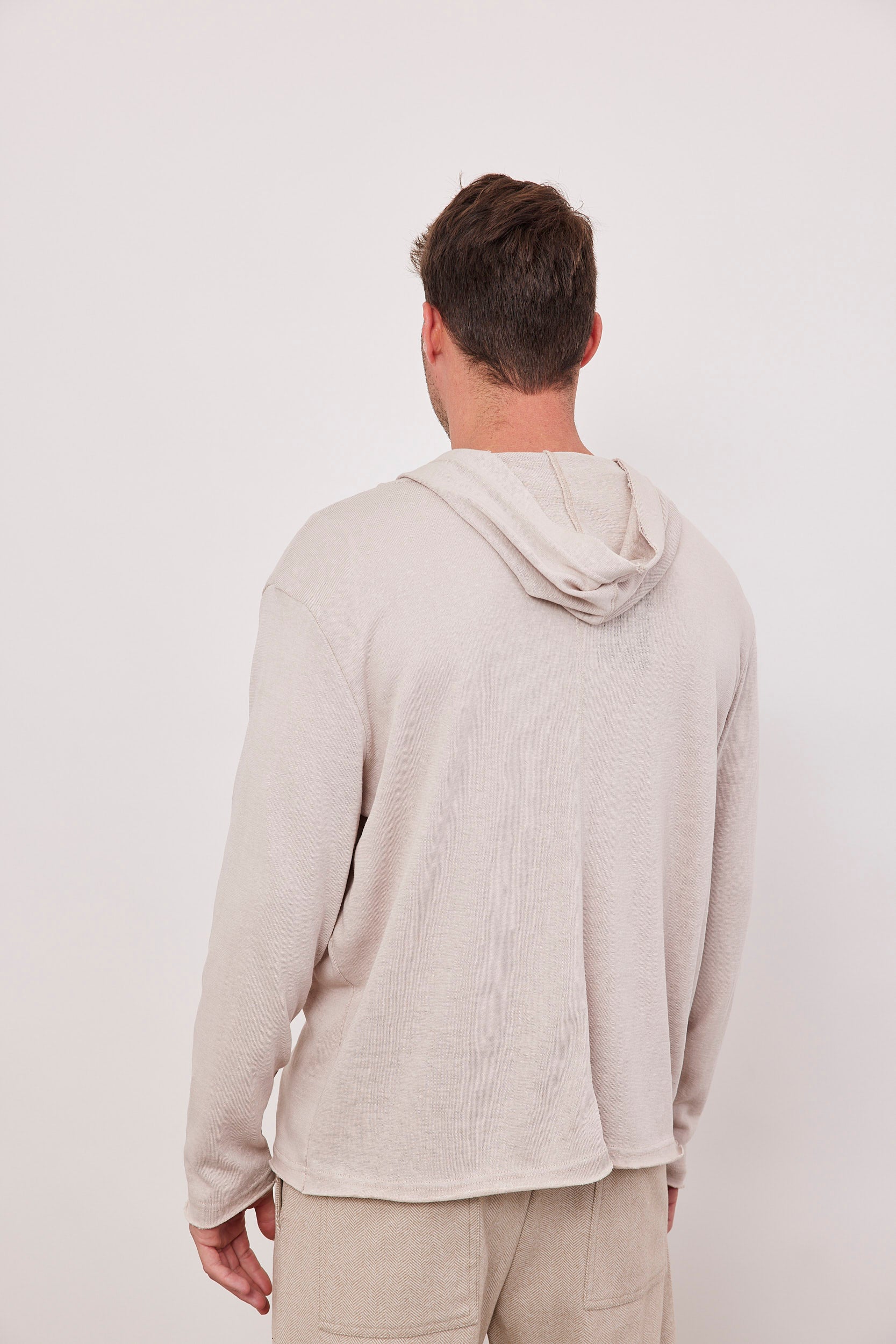 גקט קפוצון בסגירת רוכסן