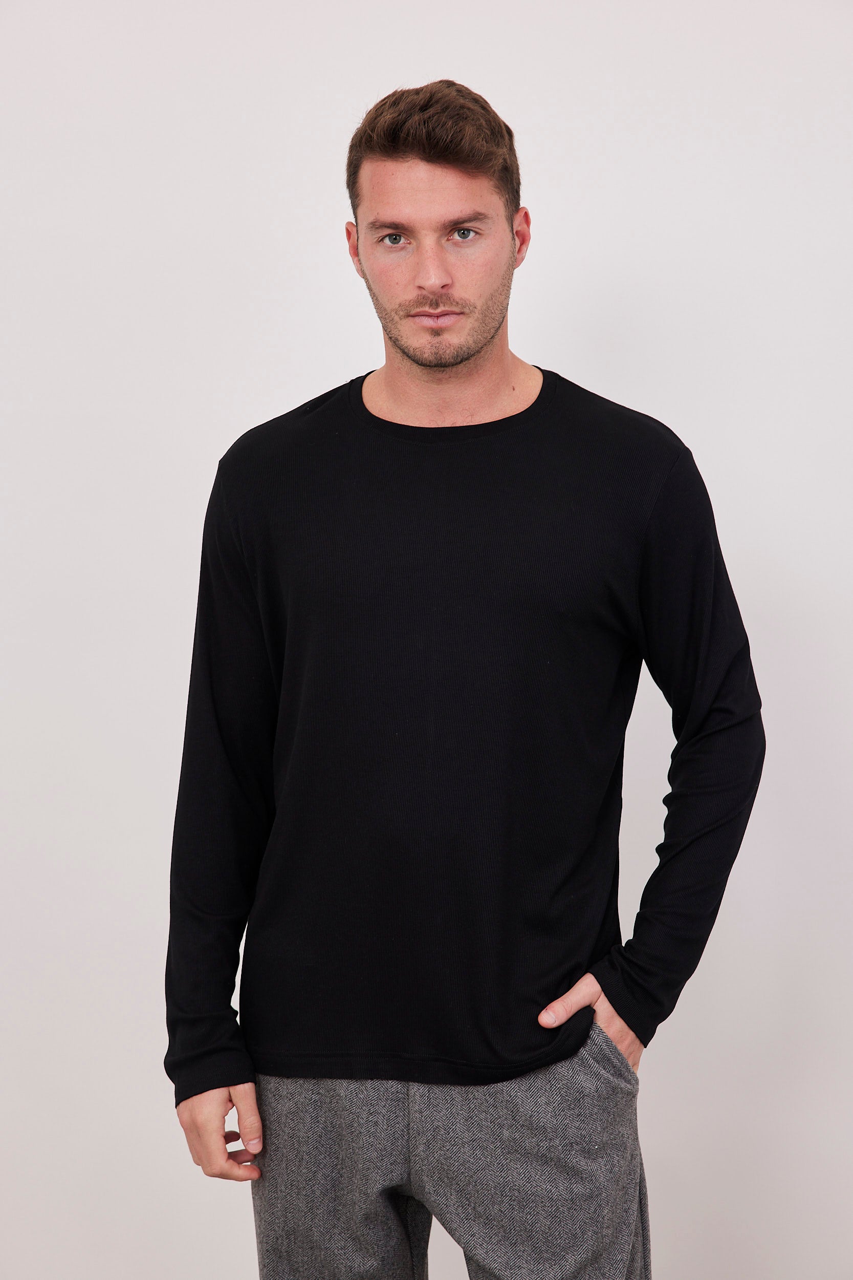 חולצת ניקי ארוכה מבד ריב