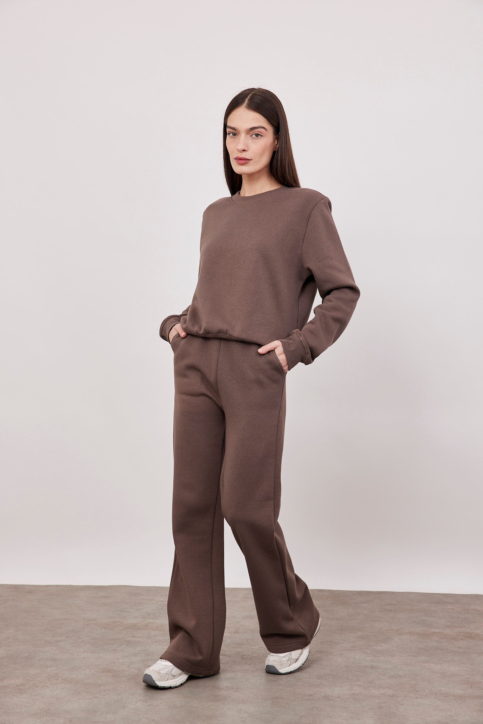 מכנסי פוטר מתרחבים