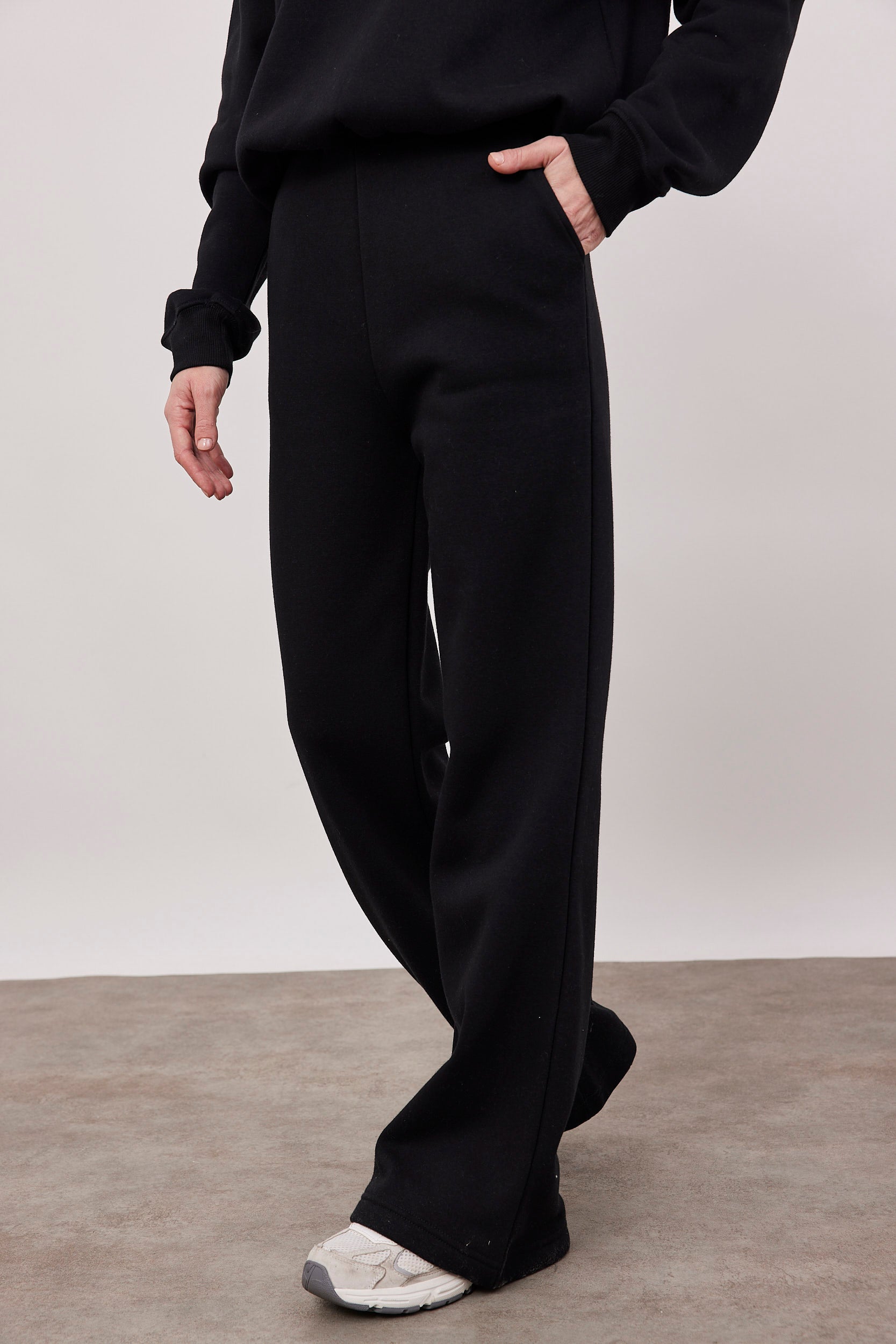 מכנסי פוטר מתרחבים