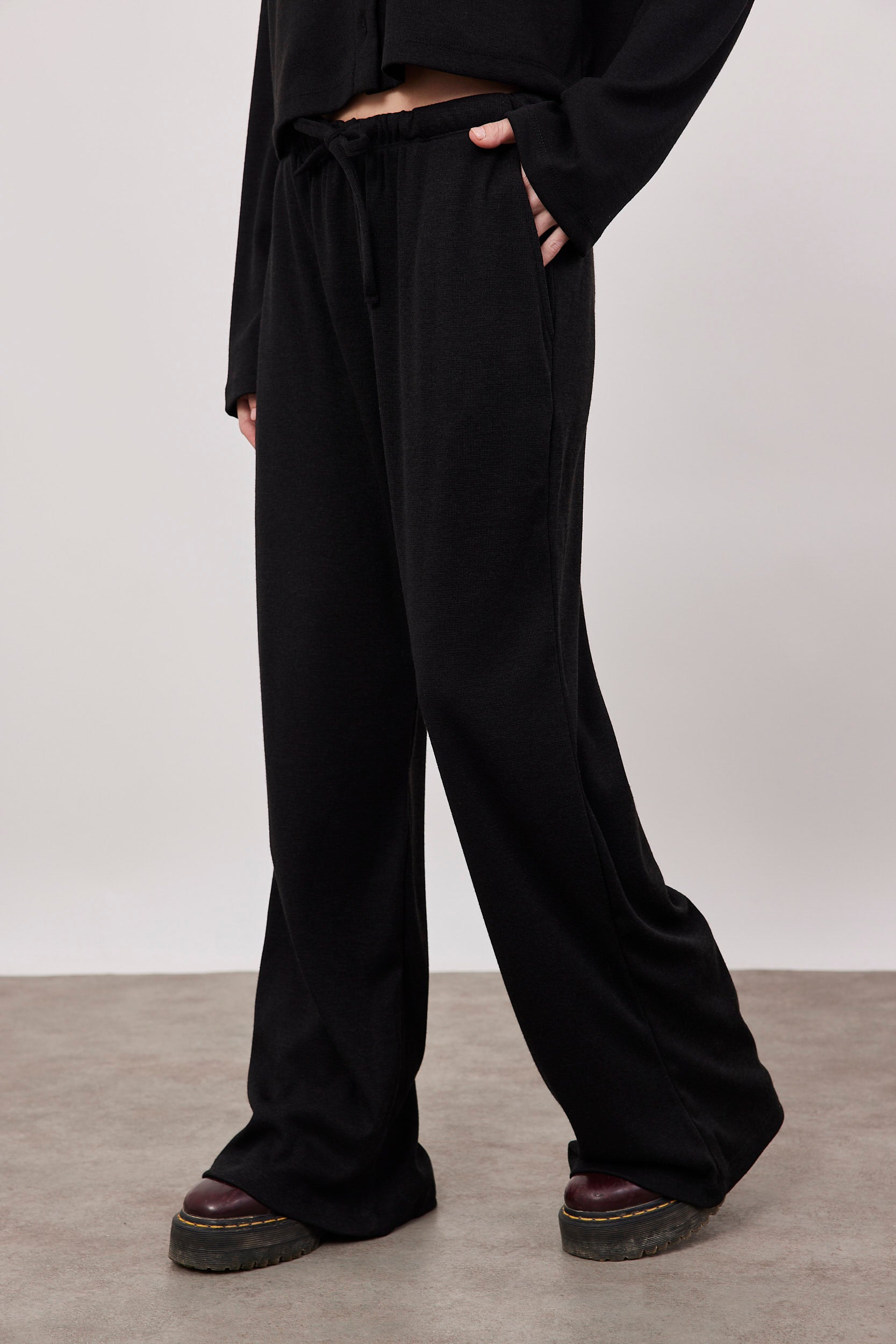 מכנסיים ארוכים בד סריג