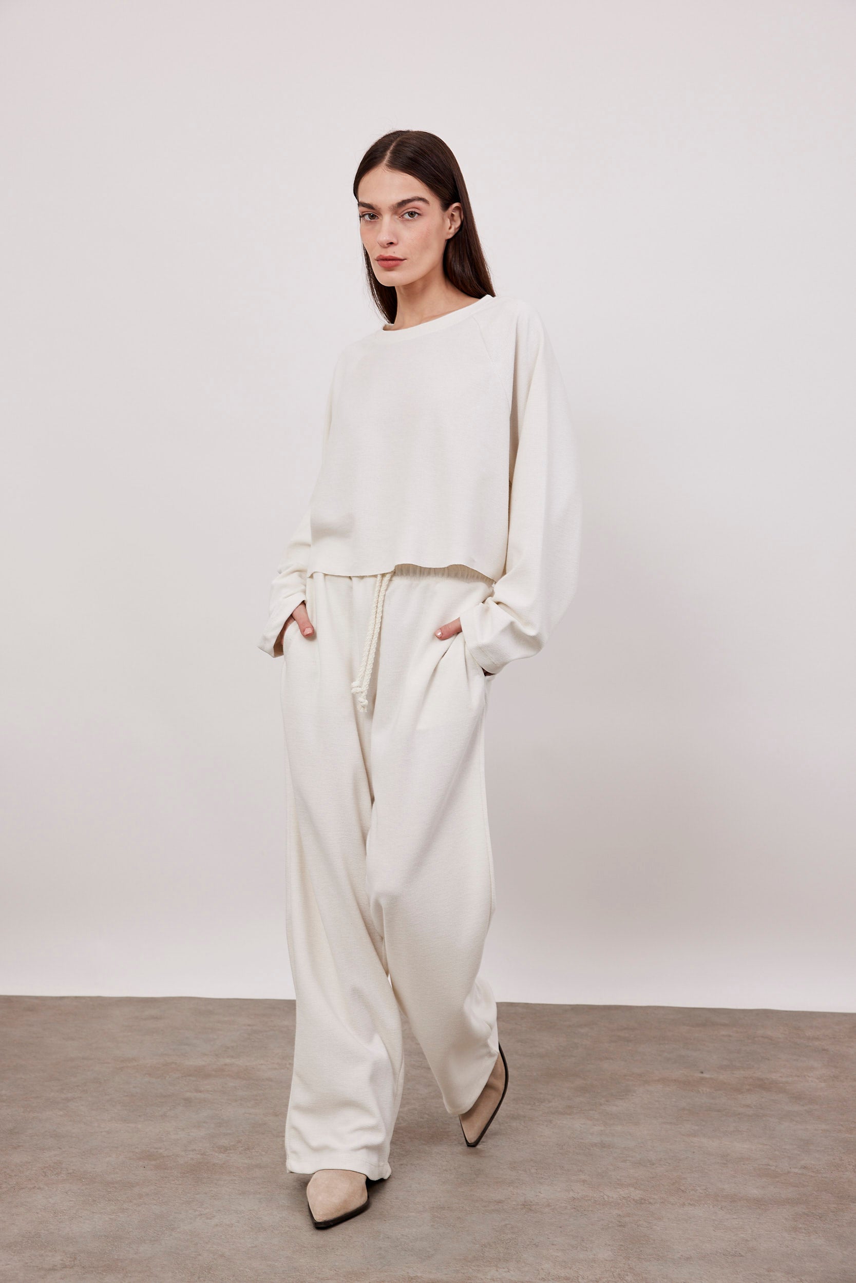 מכנסי סריג ארוכים עם שרוך