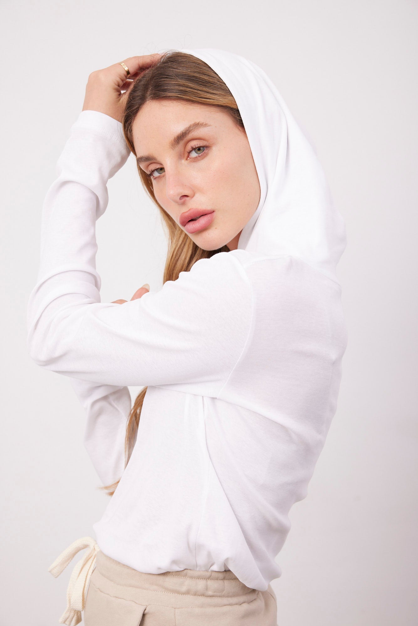 חולצת קפוצ׳ון - ITAY BRANDS