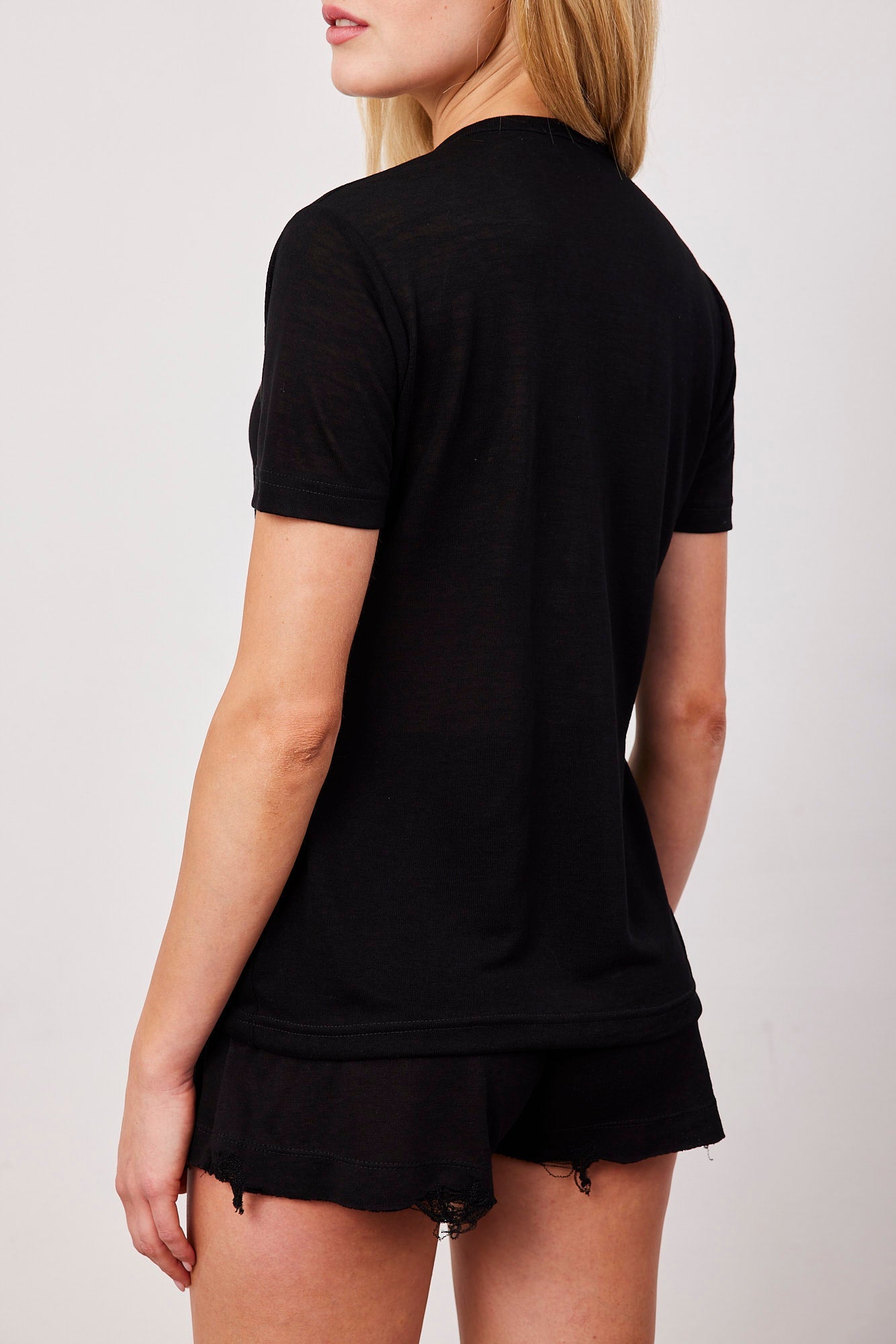 שורטס עם סיומת פרומה