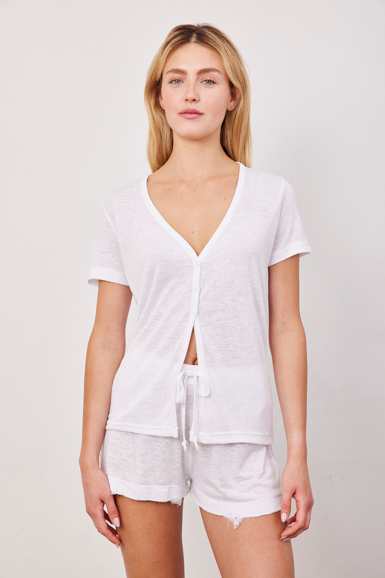 שורטס עם סיומת פרומה