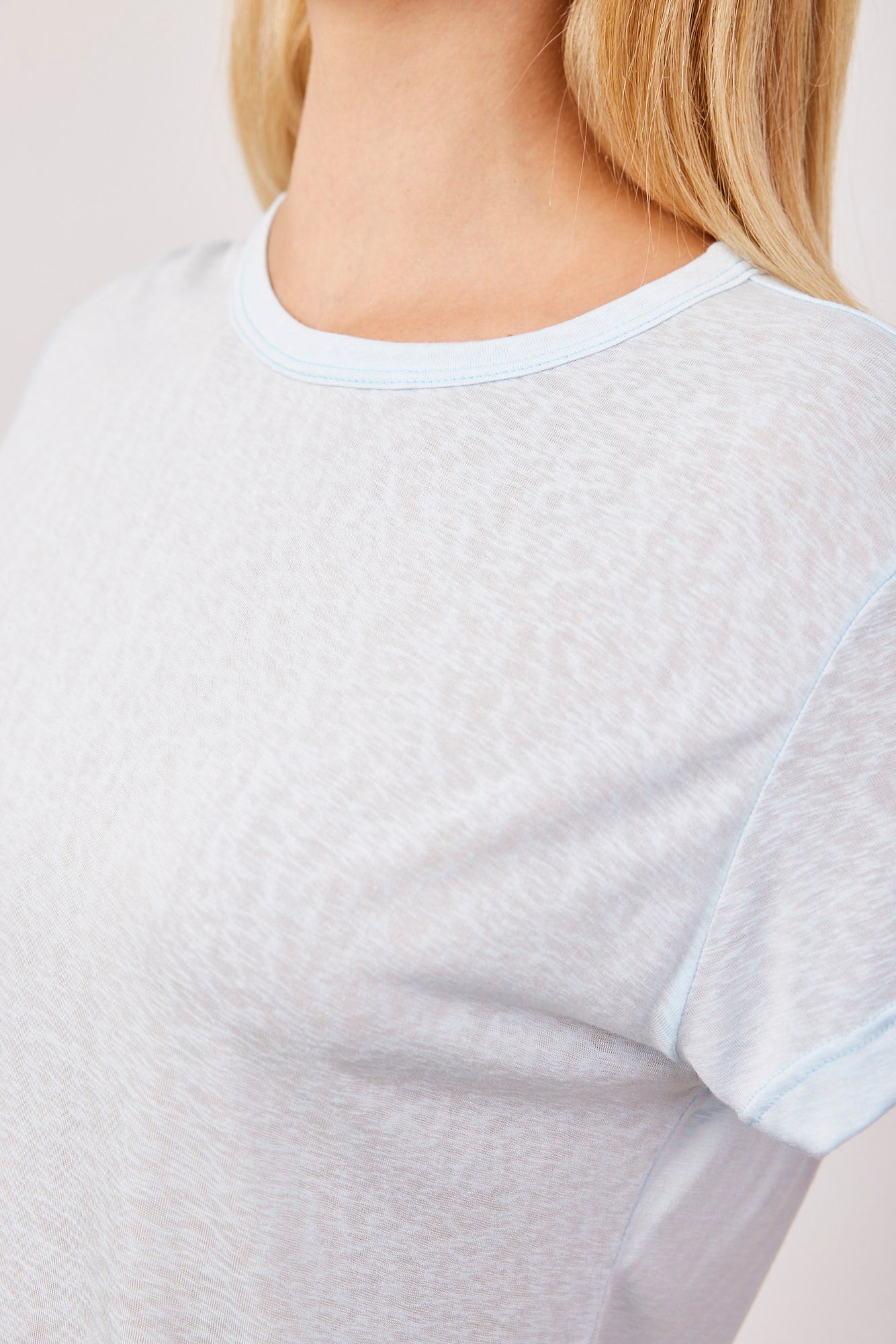 טי-שרט ניקי מבד שקפקף - ITAY BRANDS