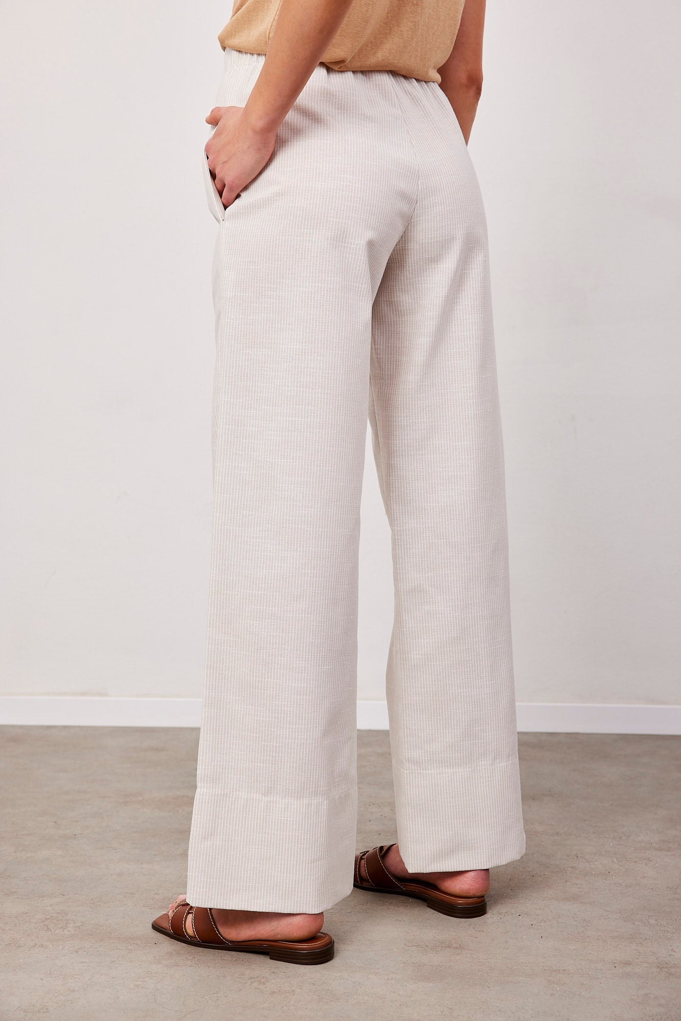 מכנסי פסים בשילוב בד פשתן - ITAY BRANDS