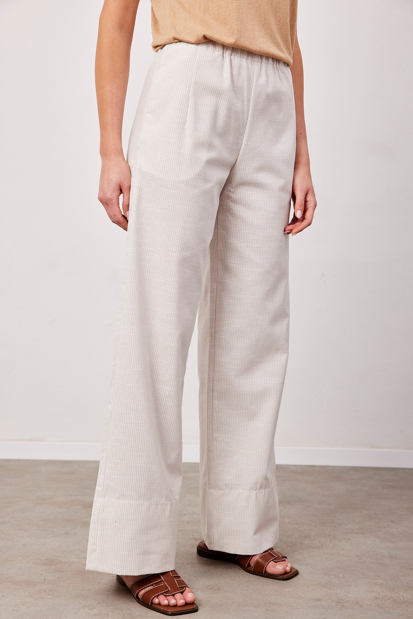 מכנסי פסים בשילוב בד פשתן - ITAY BRANDS