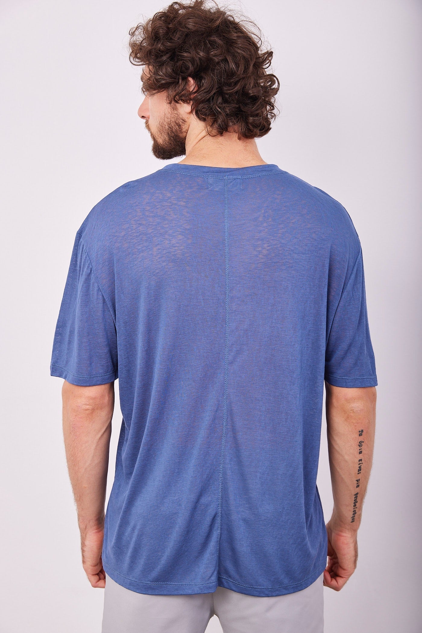 טי-שרט מבד שקפקף - ITAY BRANDS