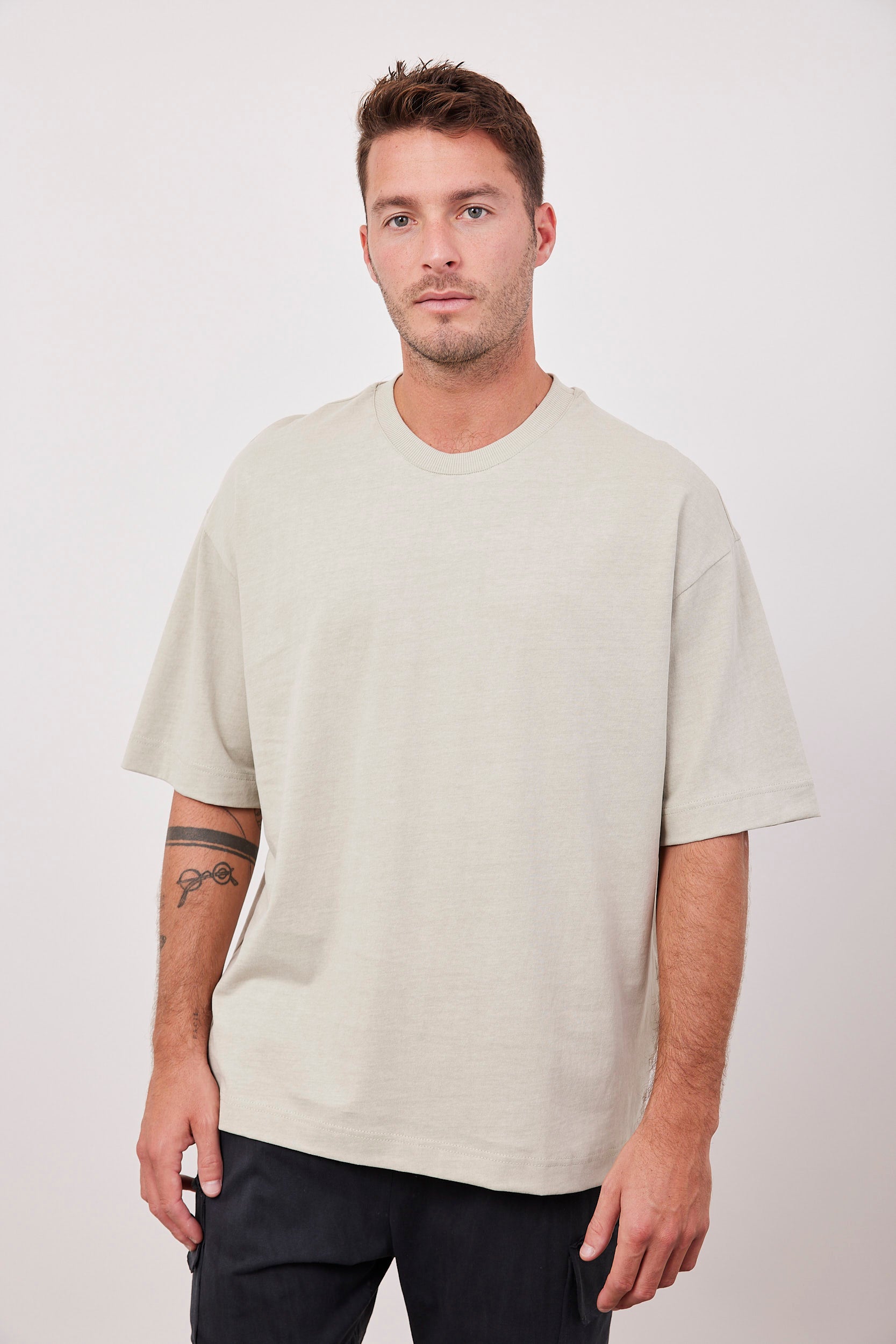 טי-שרט ווש מפתח עגול