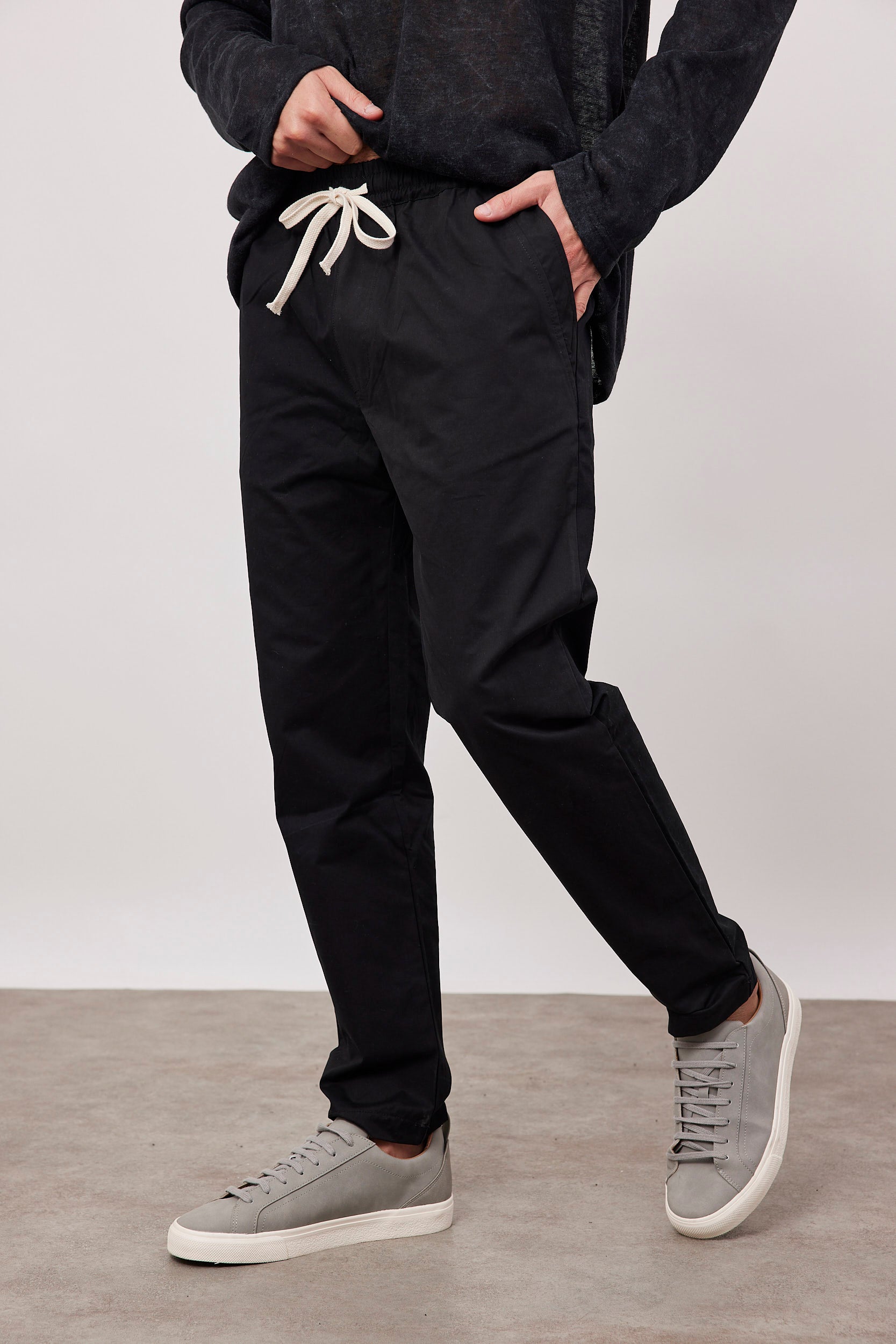 מכנסי כותנה עם שרוך