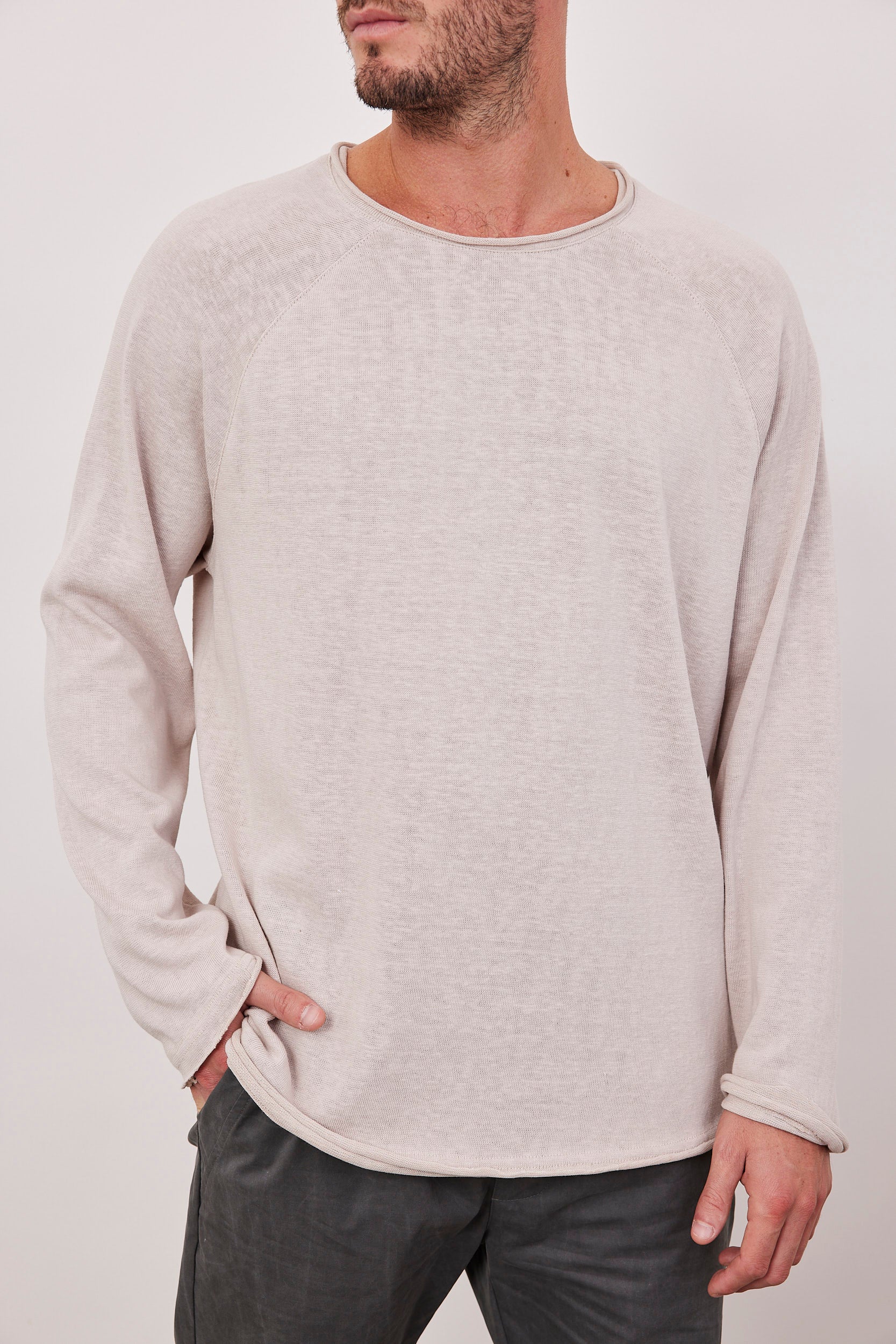 חולצת רגלן ארוכה מראה פשתן