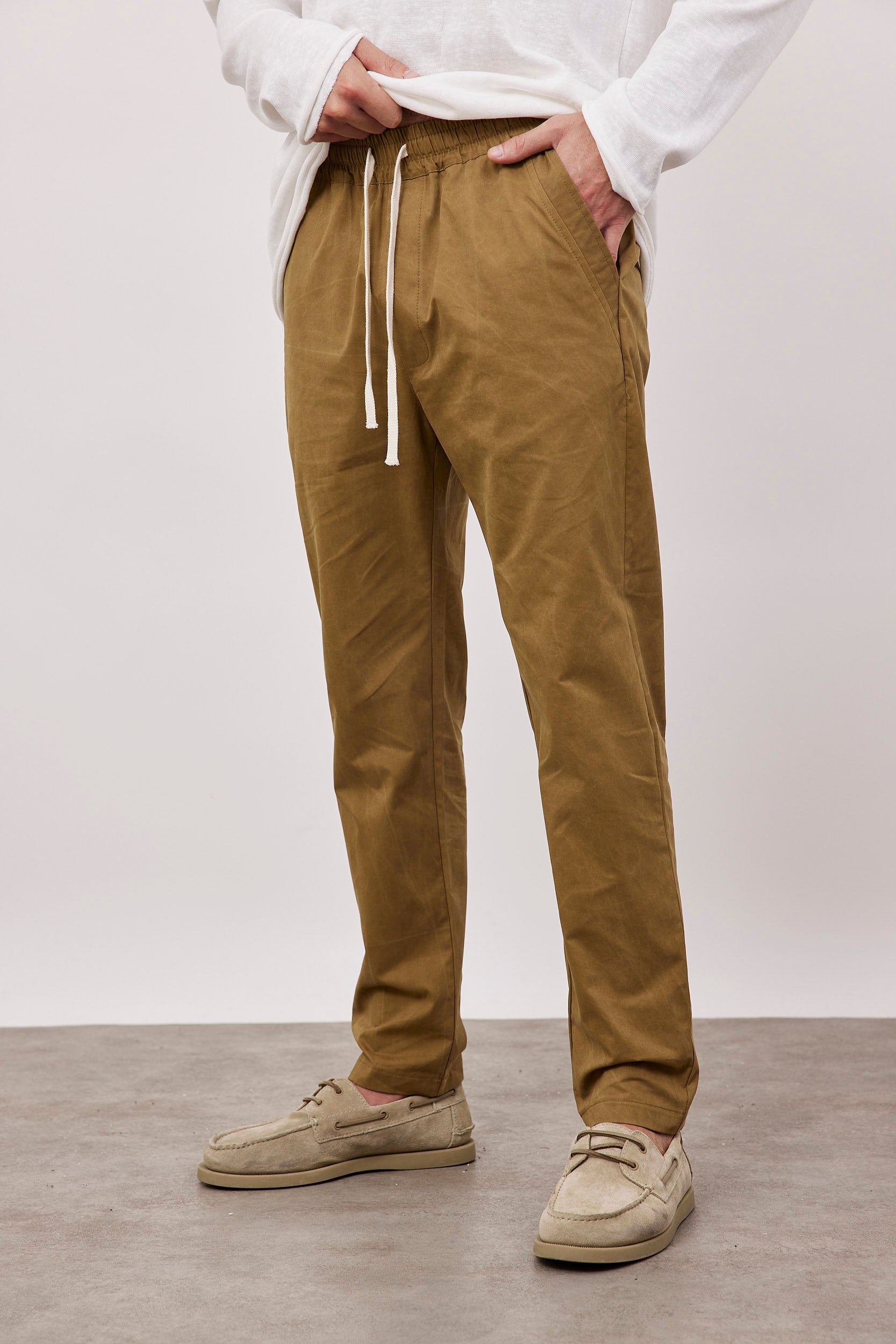 מכנסי כותנה עם שרוך