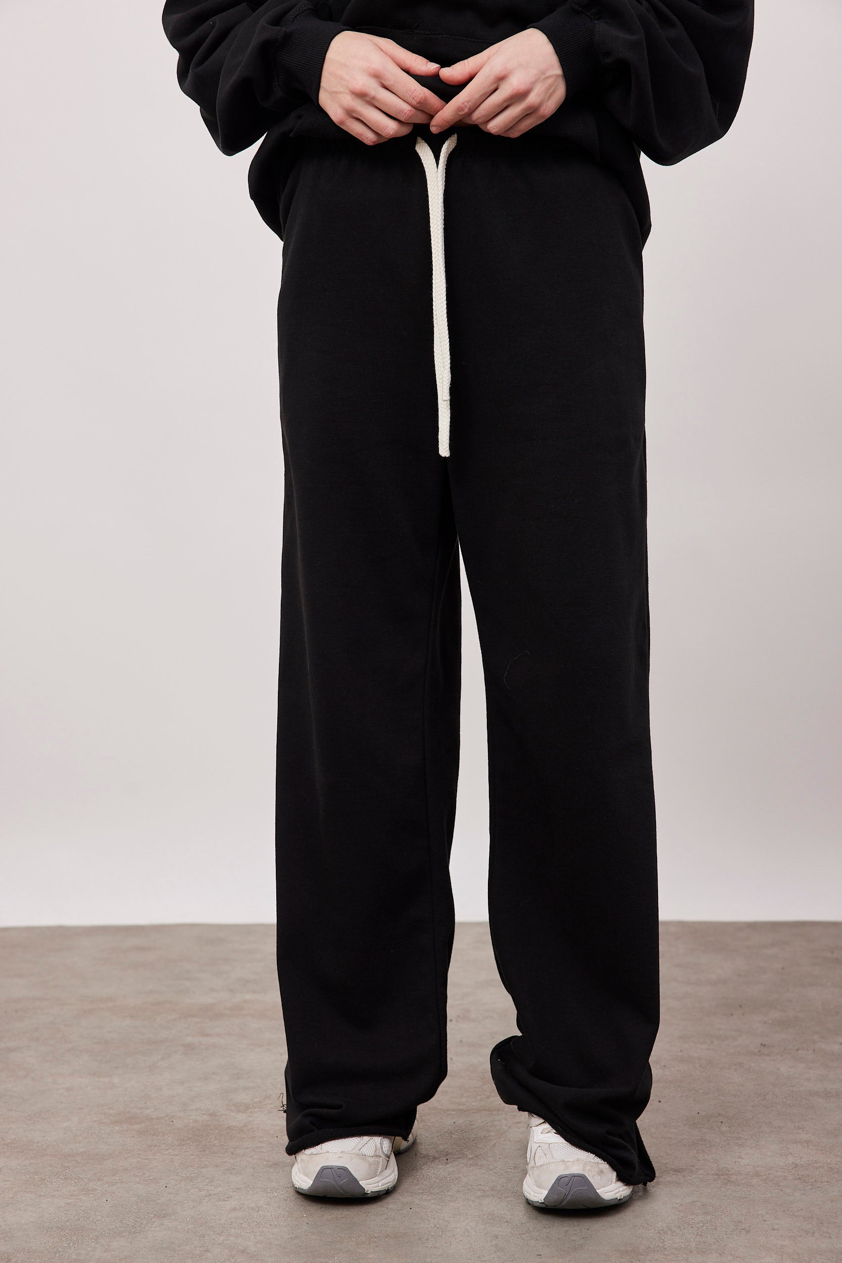 מכנסי פרנץ טרי בסיומת גזורה