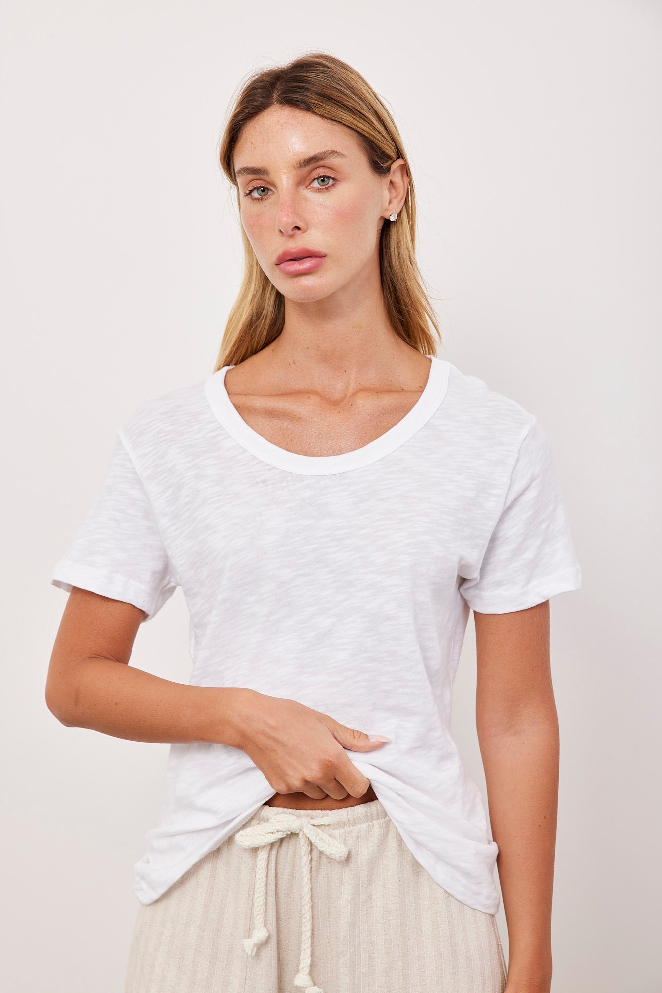 טי-שרט סלאב במפתח עגול - ITAY BRANDS