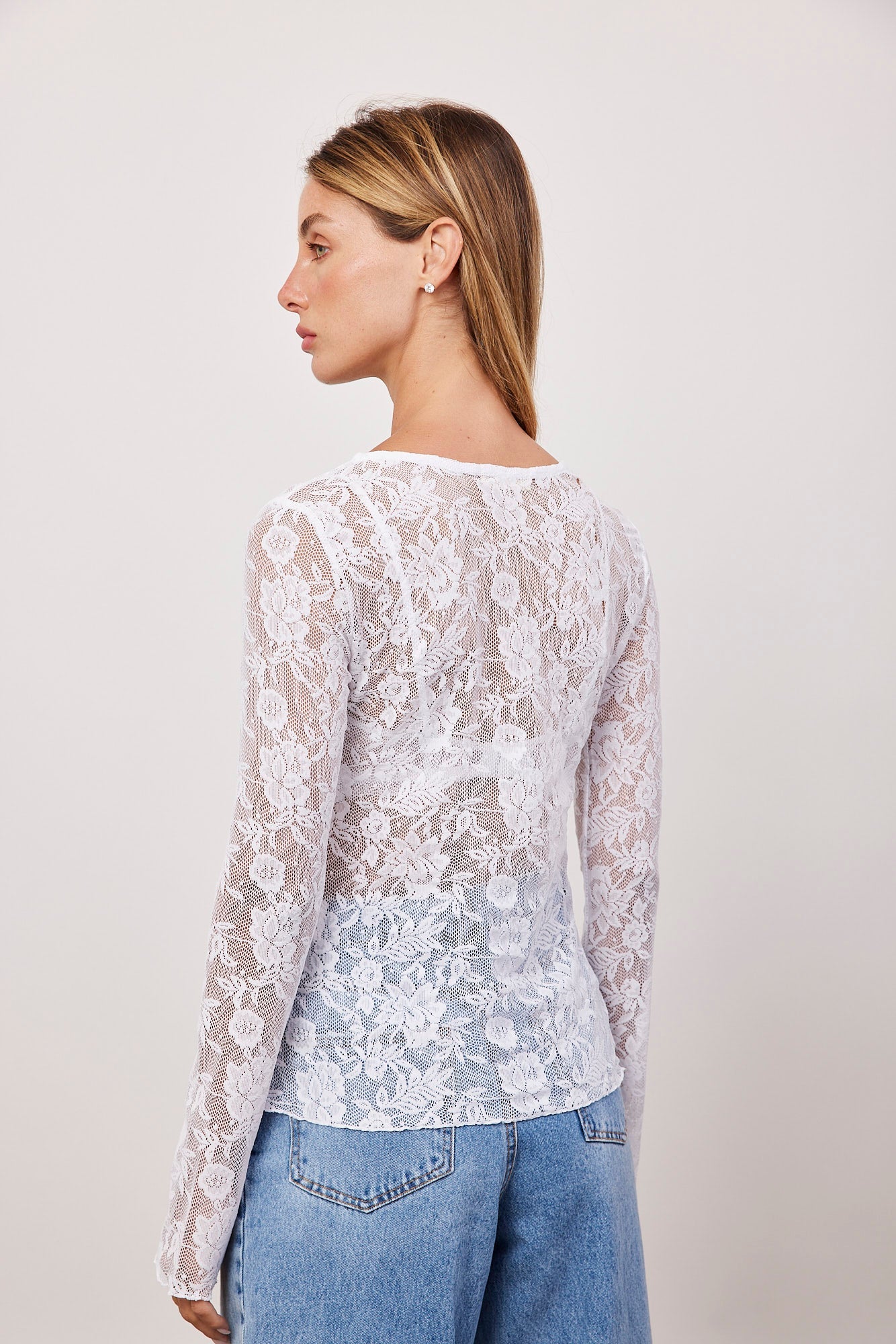 חולצת תחרה ארוכה שקפקפה - ITAY BRANDS