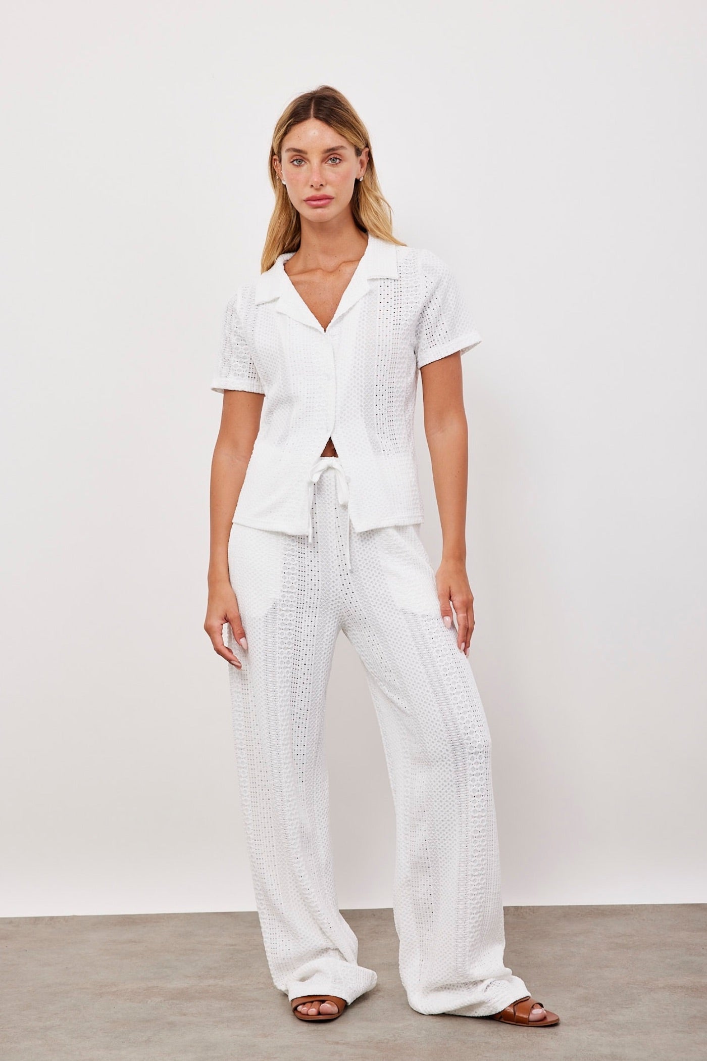 חליפת תחרה מכופתרת - ITAY BRANDS