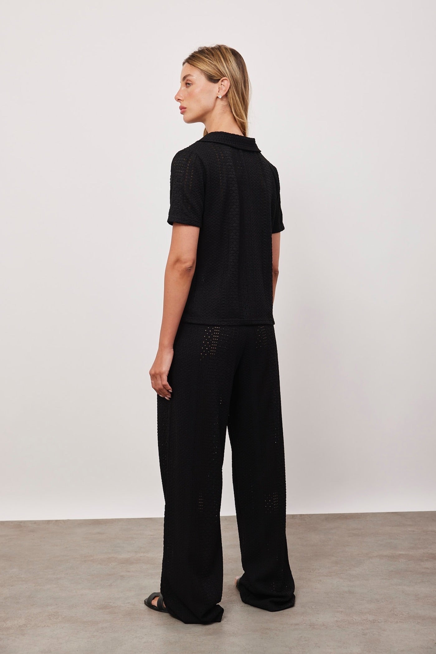 חליפת תחרה מכופתרת - ITAY BRANDS