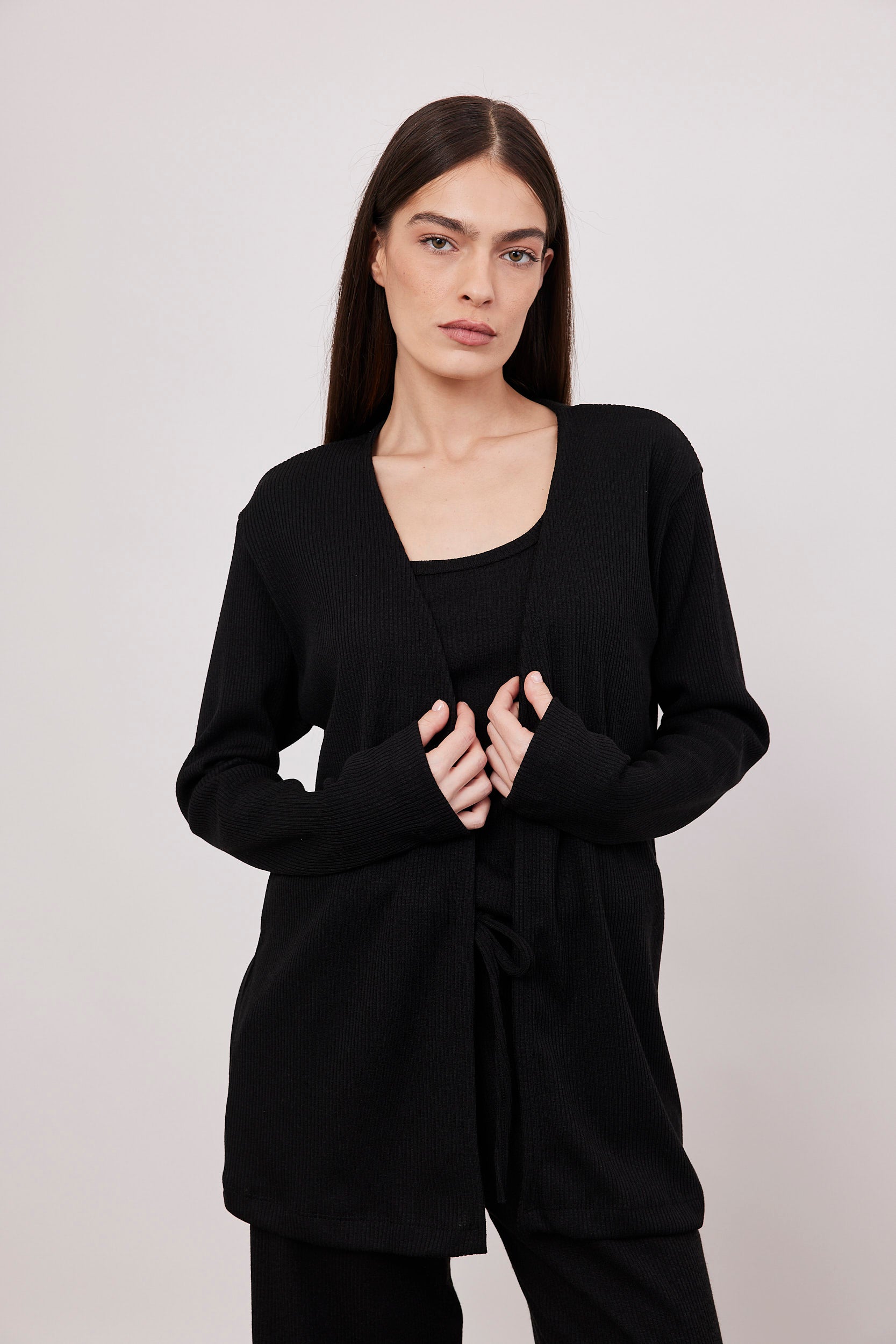 עליונית מבד סריג