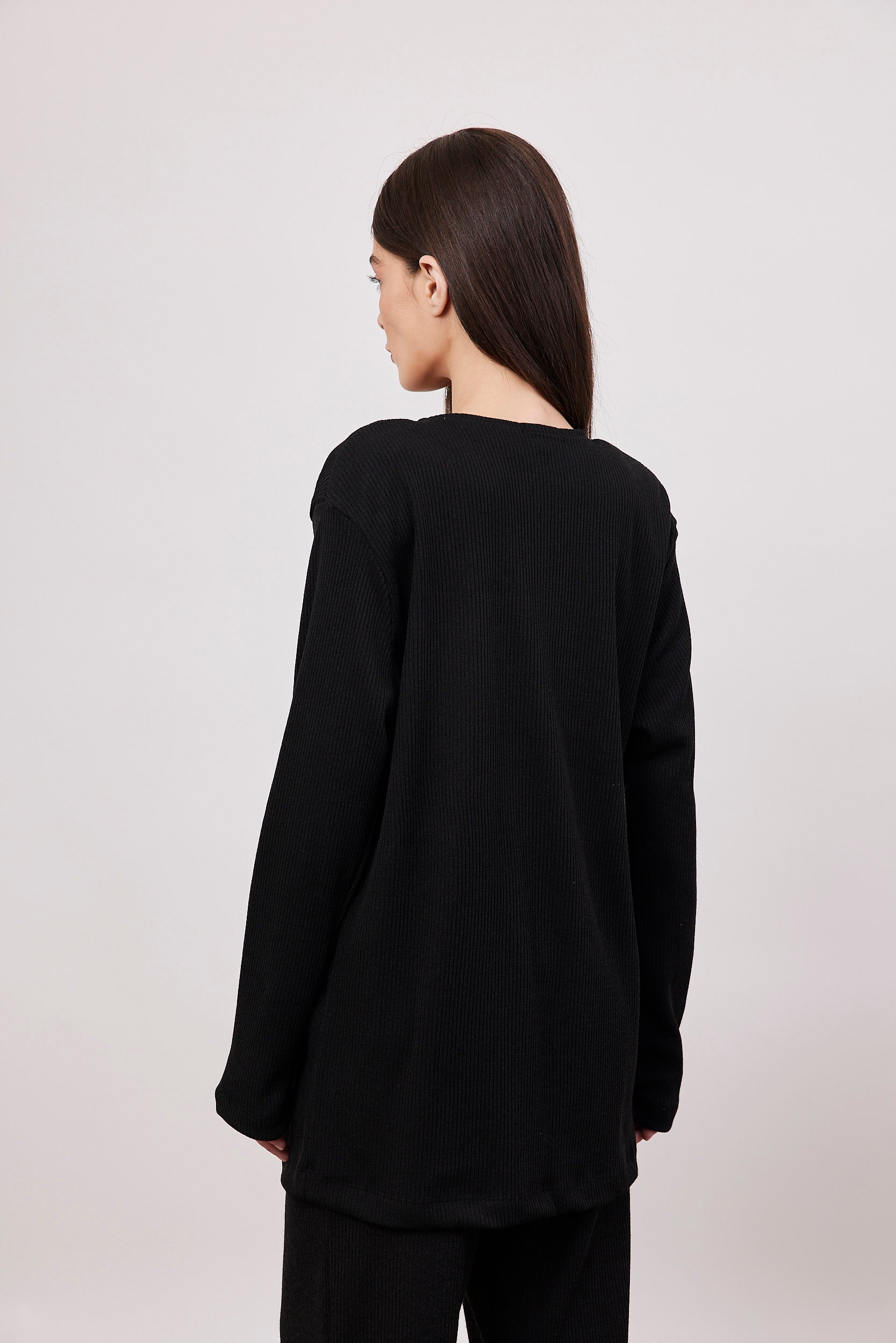 עליונית מבד סריג