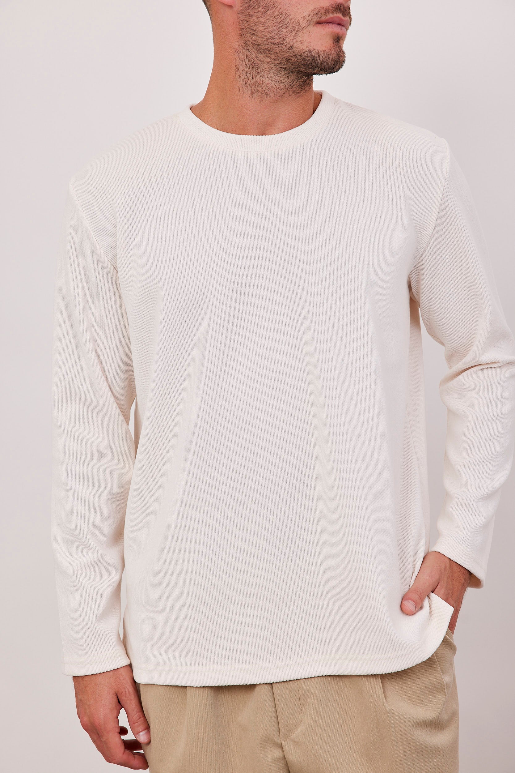 סריג ארוך מפתח עגול