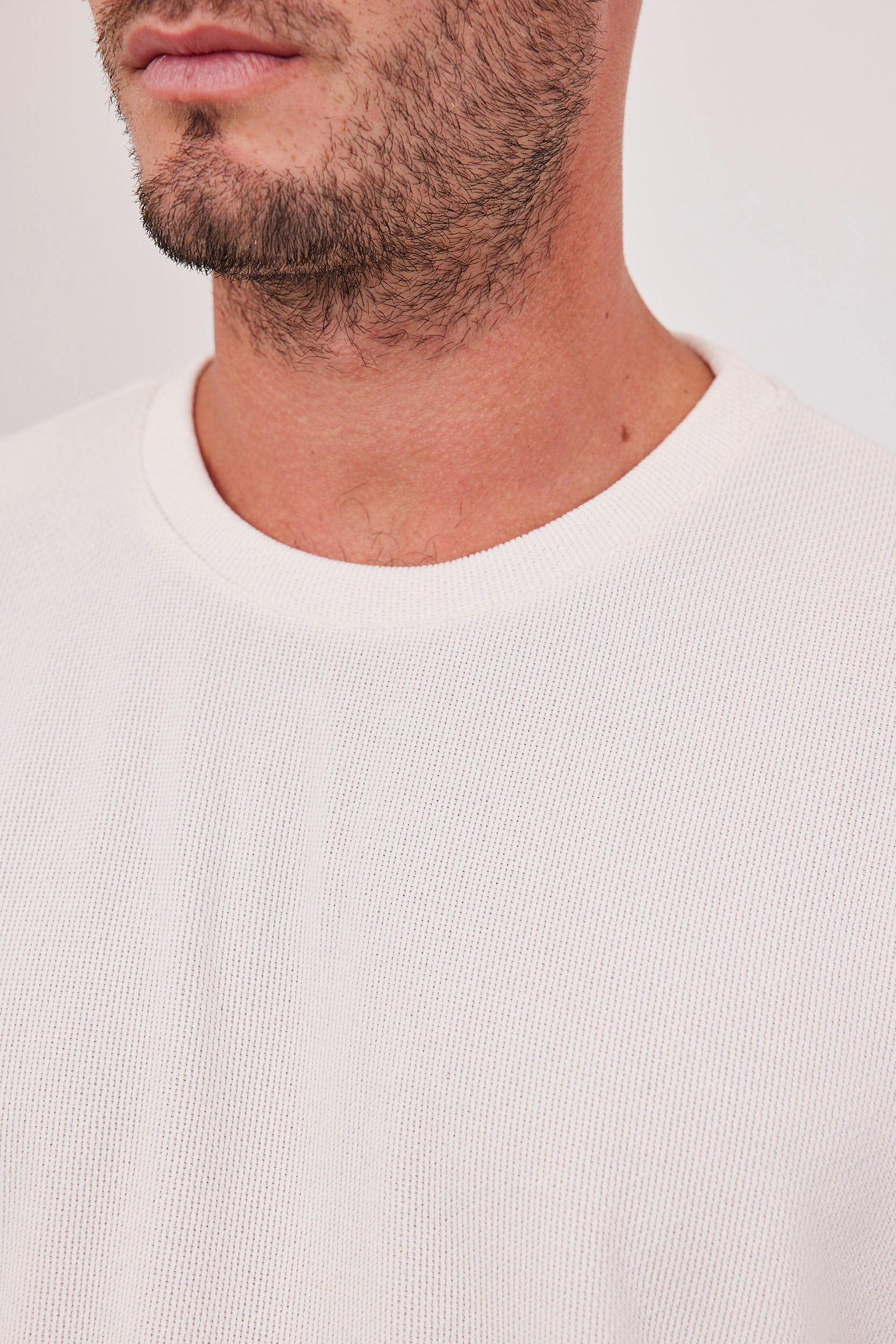 סריג ארוך מפתח עגול