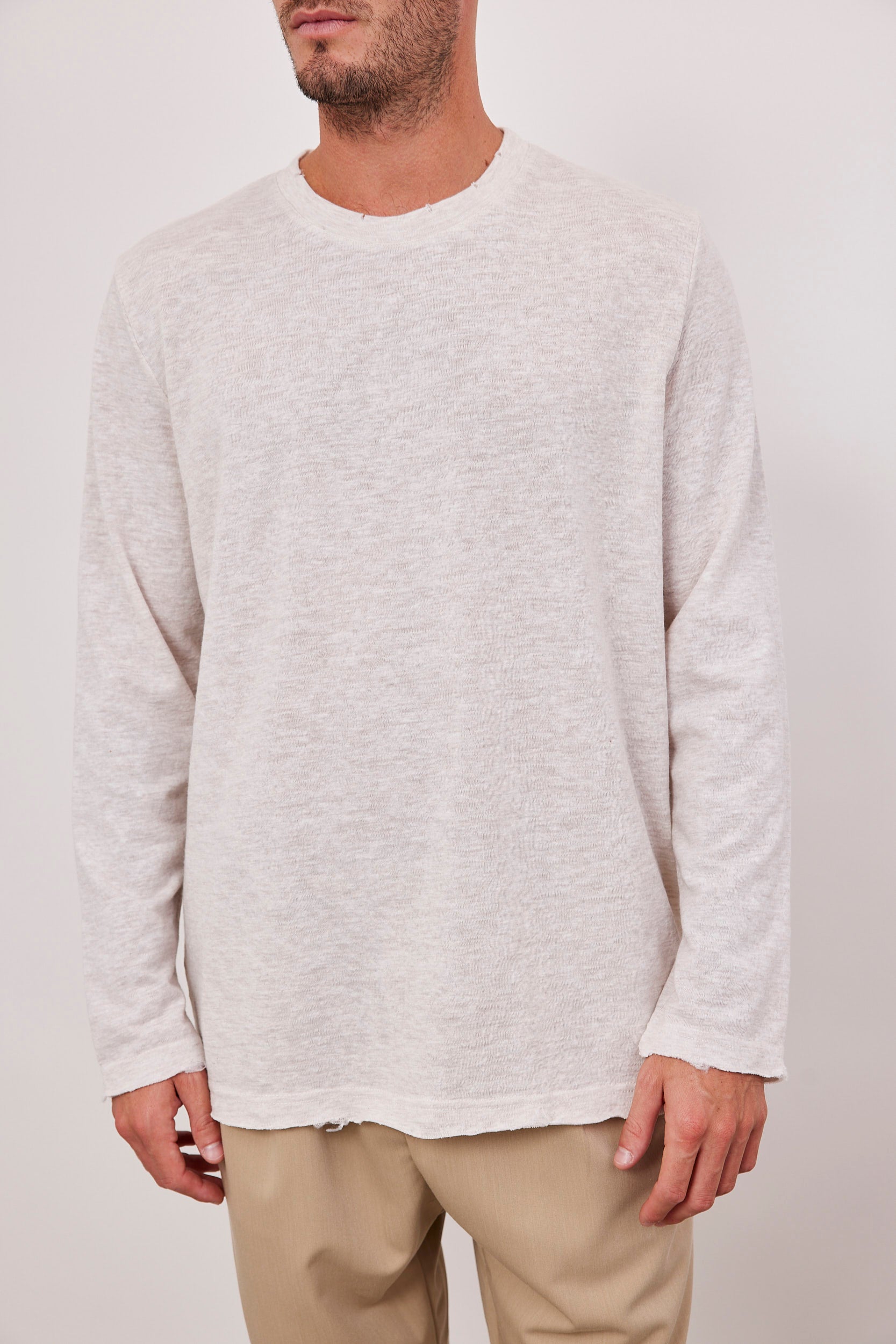 חולצת קרעים ארוכה במראה פשתן