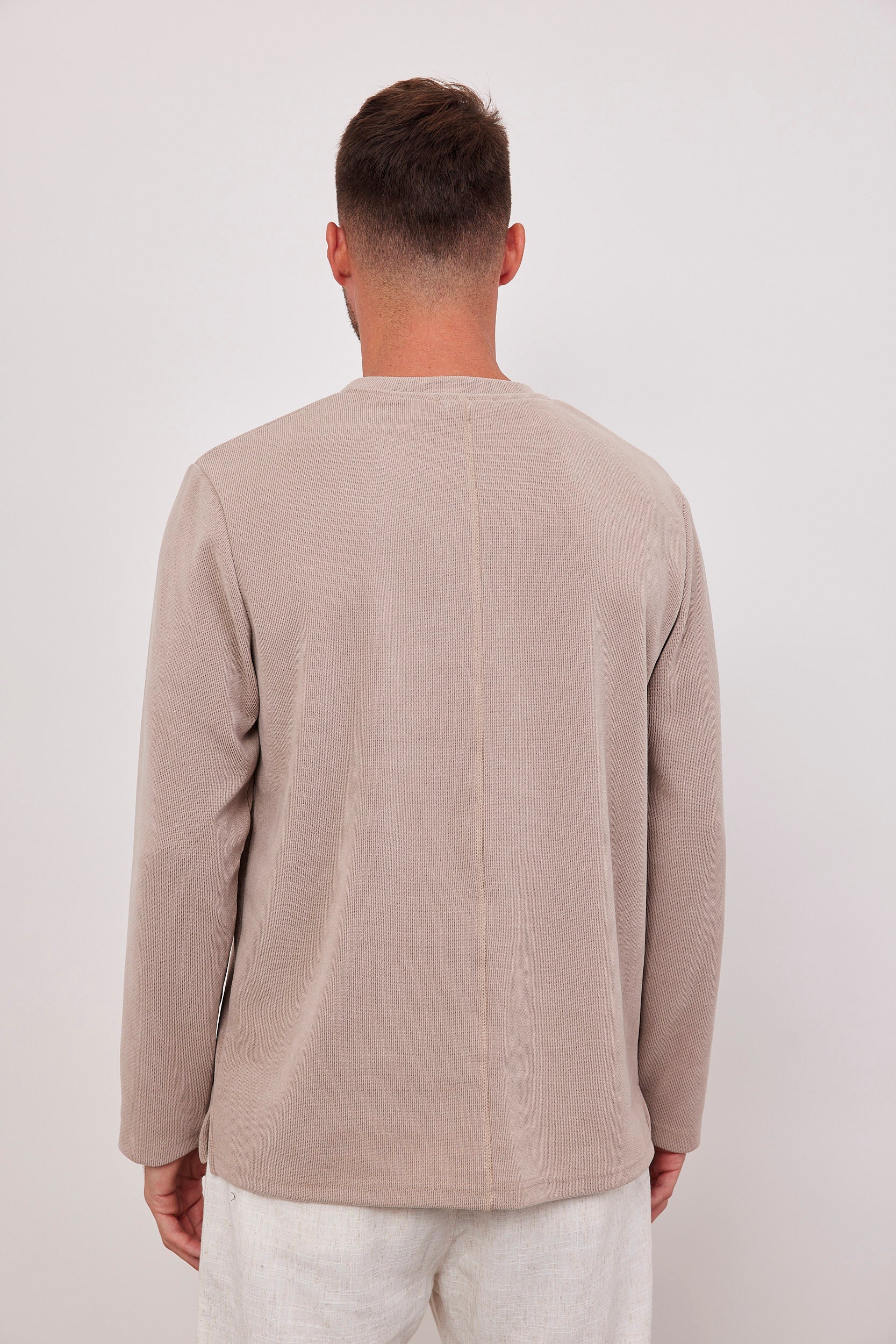 סריג ארוך מפתח עגול