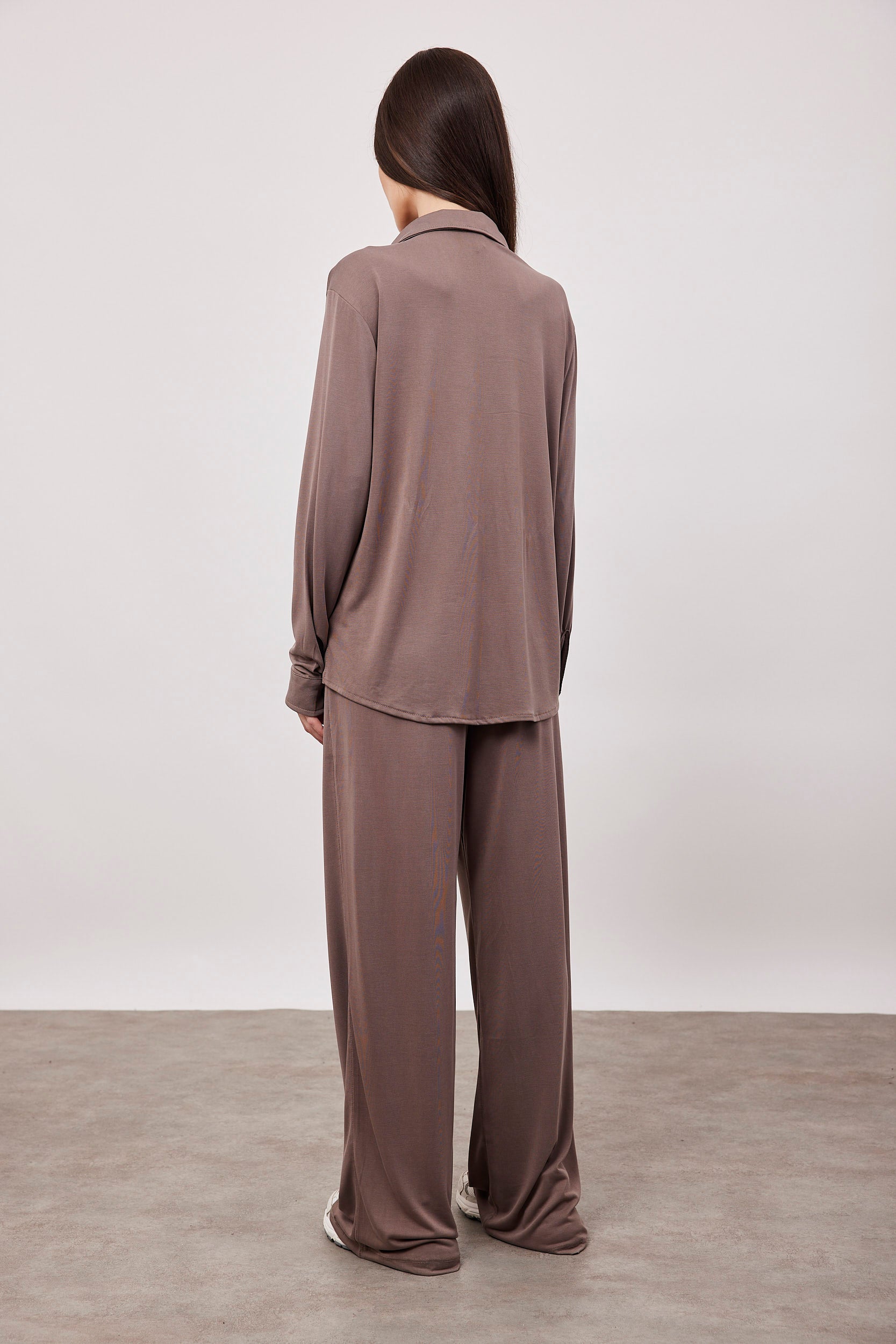 מכנסיים ארוכים בד מודל