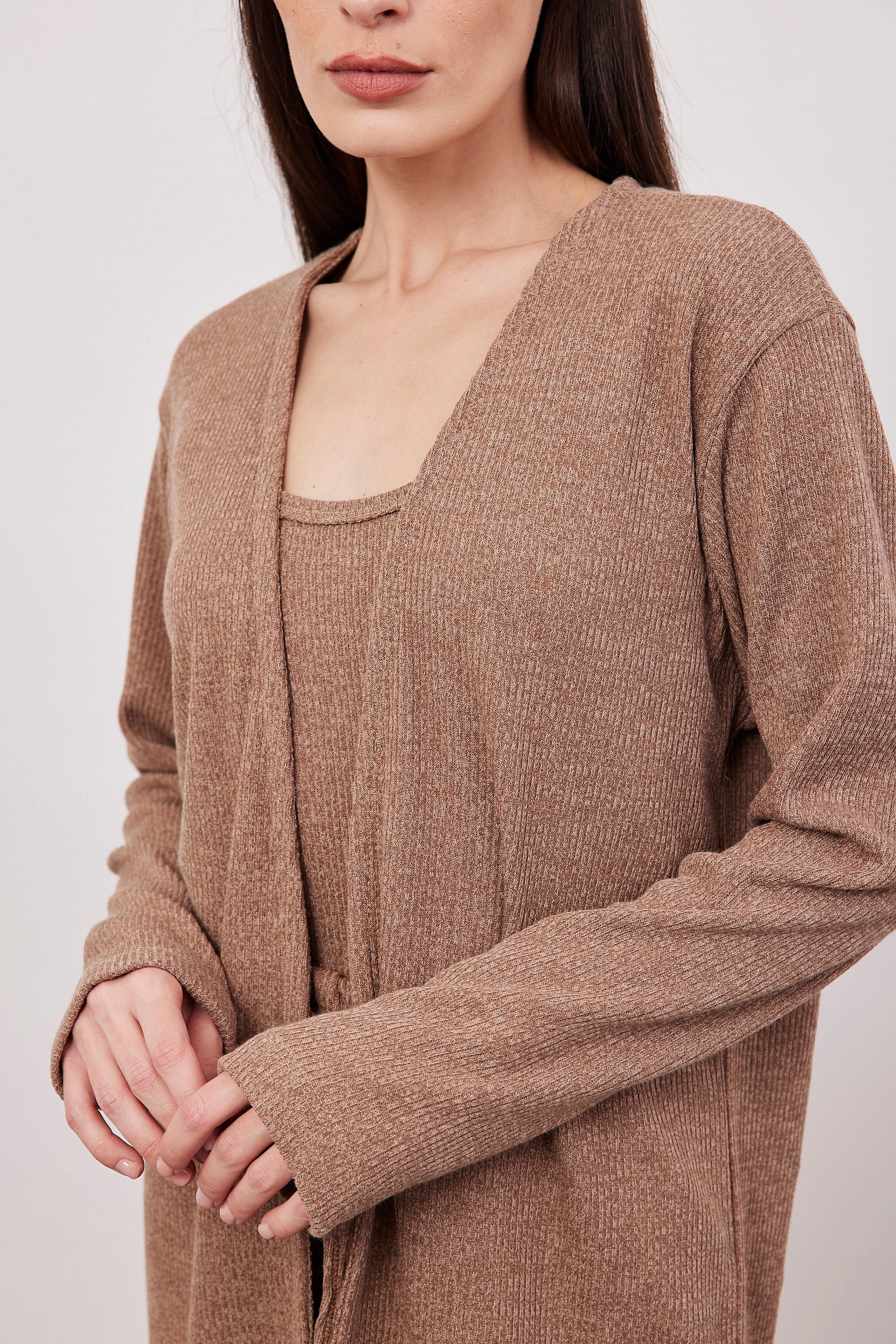 עליונית מבד סריג