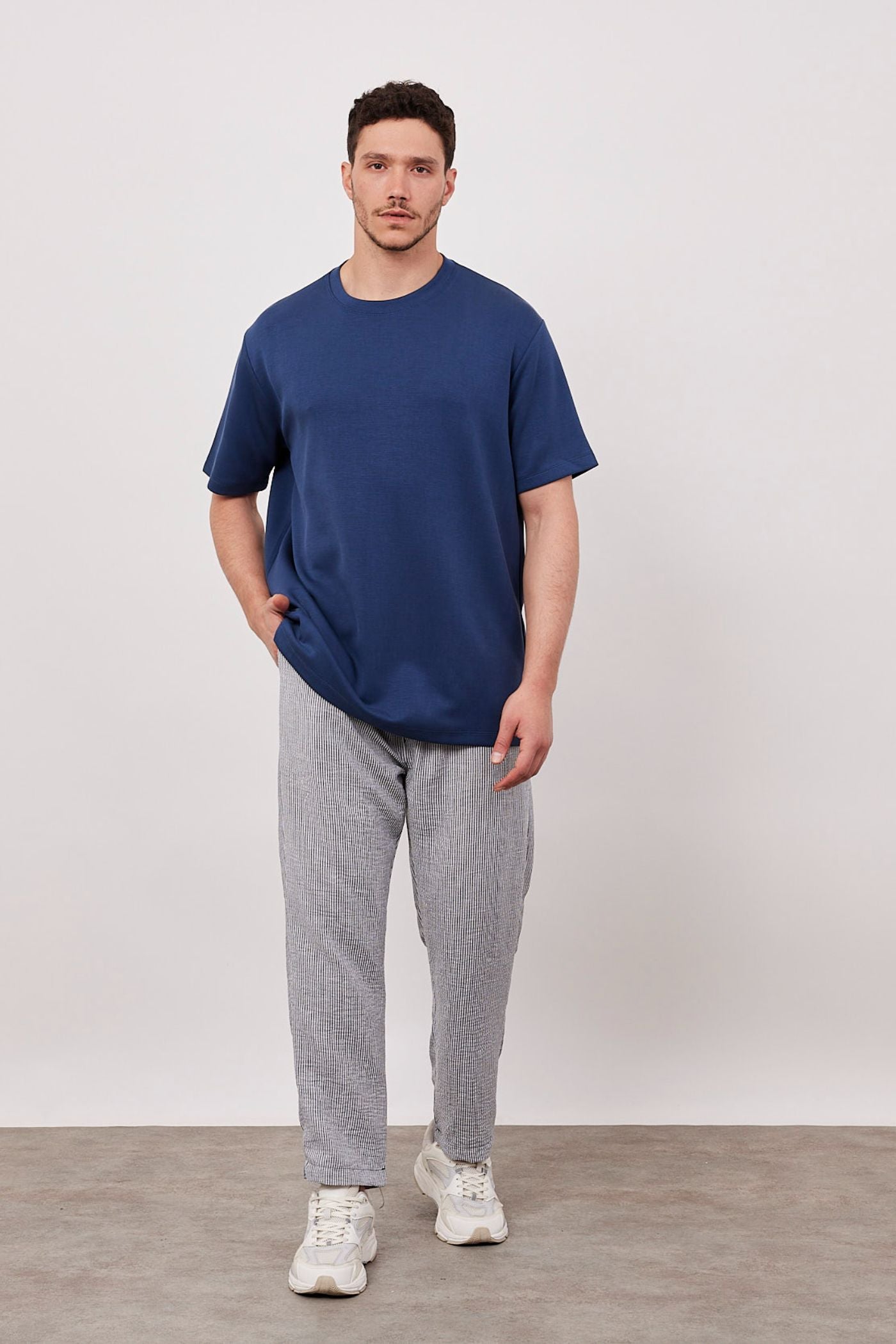 מכנסי פסים ארוכים