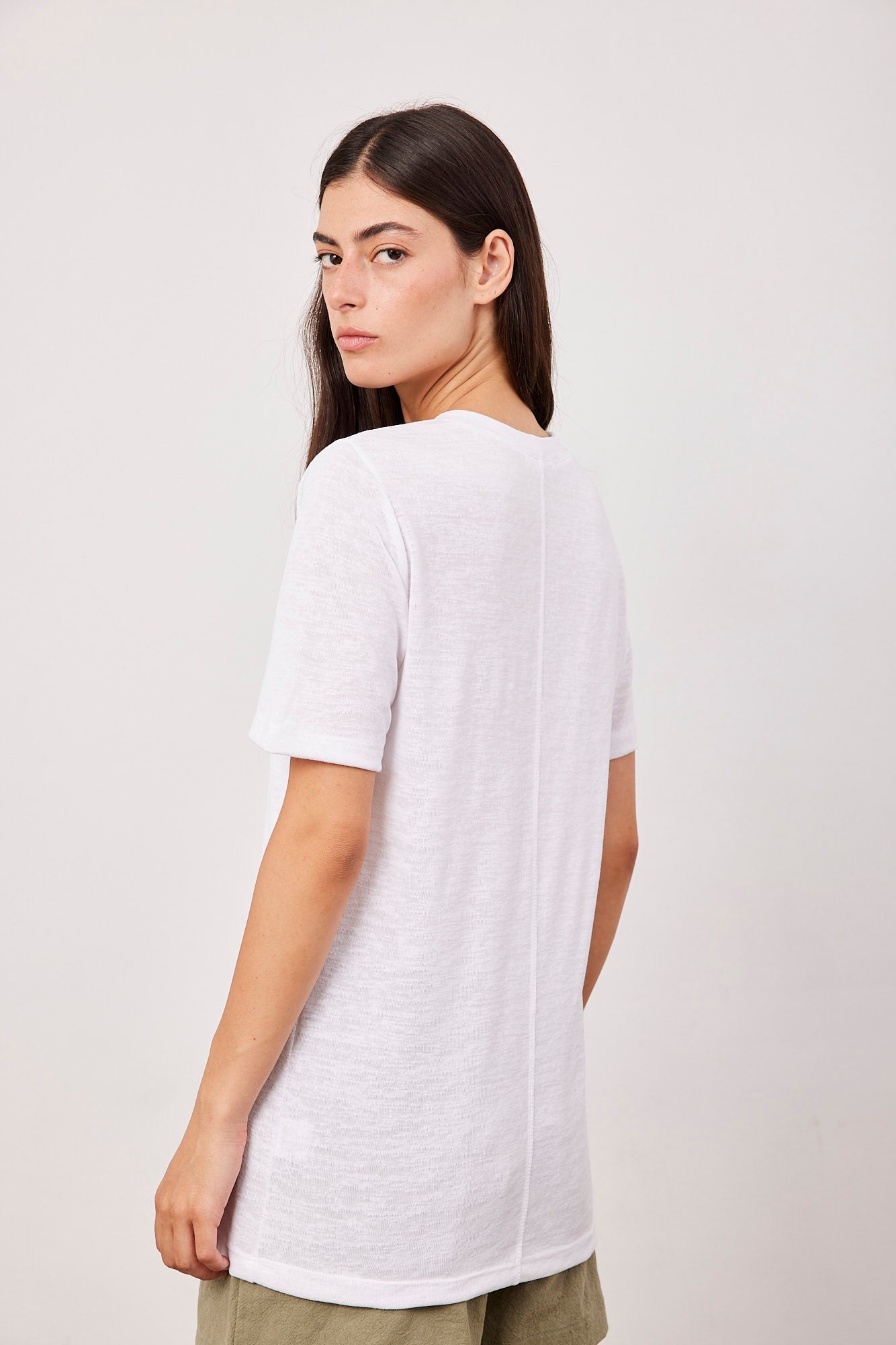 טי-שרט עם תיפור קדמי - ITAY BRANDS