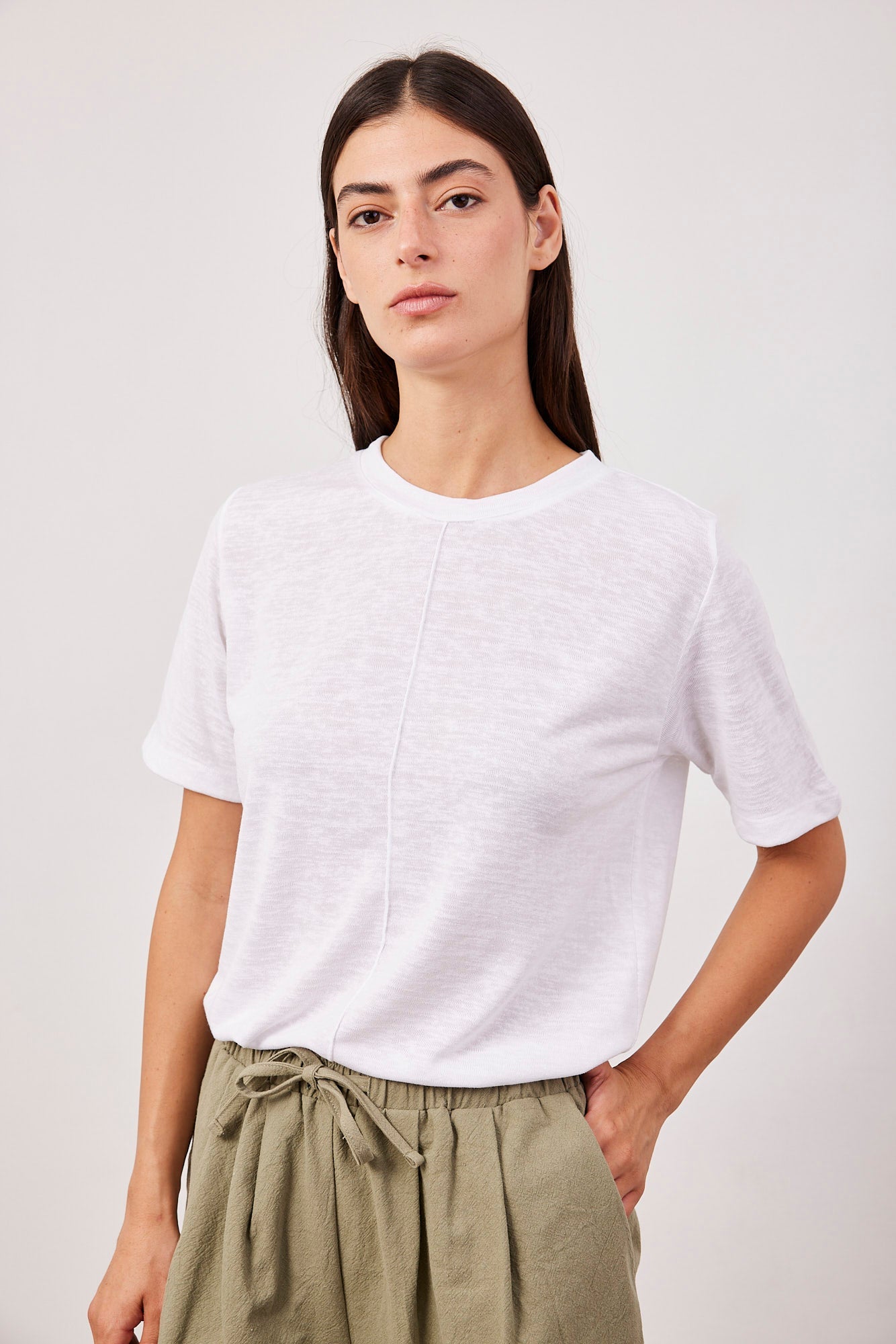 טי-שרט עם תיפור קדמי - ITAY BRANDS