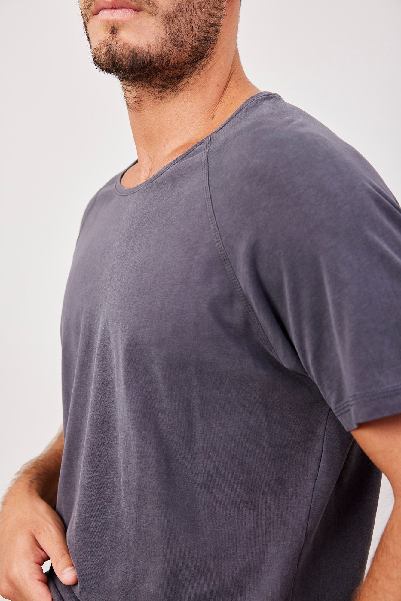 טישרט כותנה עם תיפור בולט - ITAY BRANDS