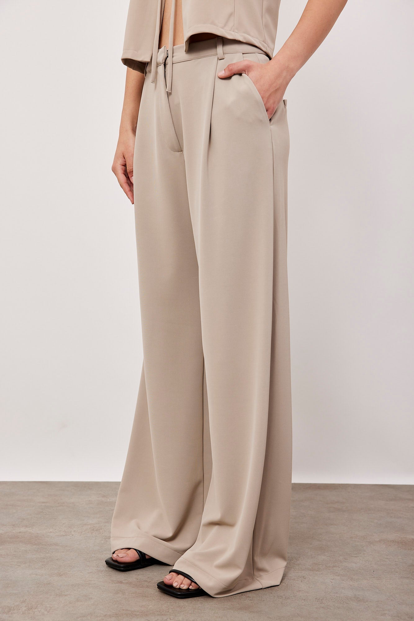 מכנסיים מחויטים מבד נשפך - ITAY BRANDS