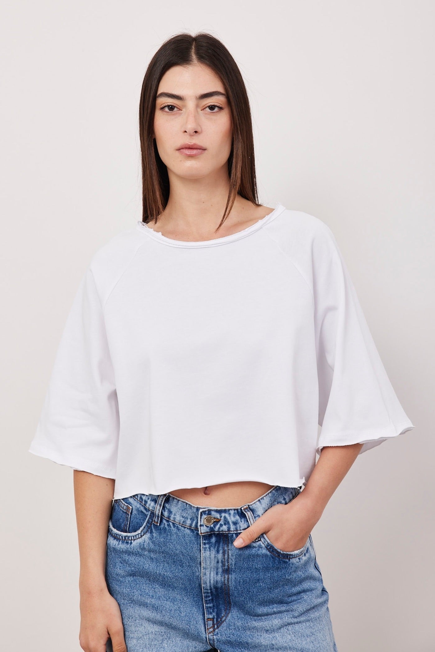 חולצת אוברסייז בגזרת קרופ - ITAY BRANDS