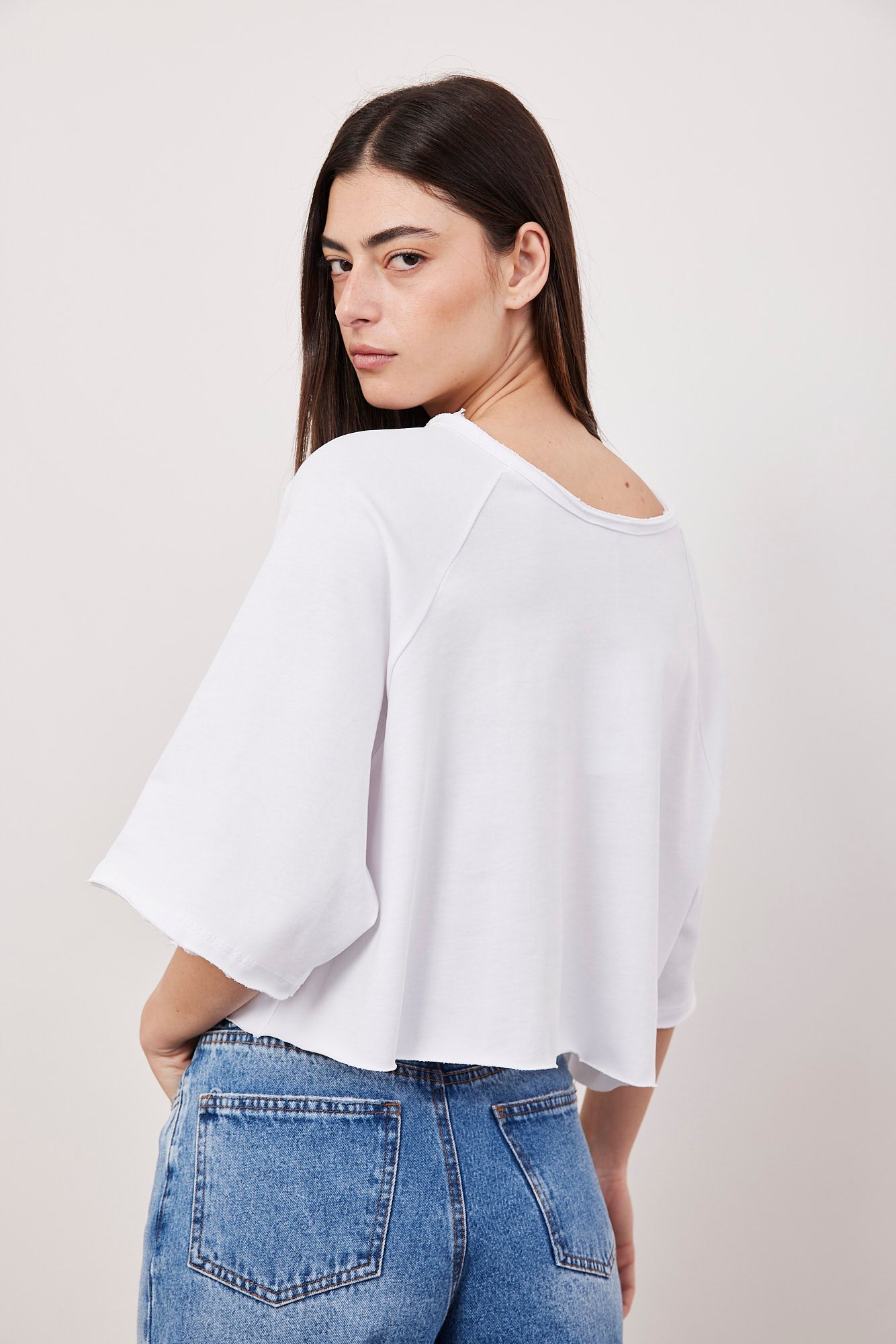 חולצת אוברסייז בגזרת קרופ - ITAY BRANDS