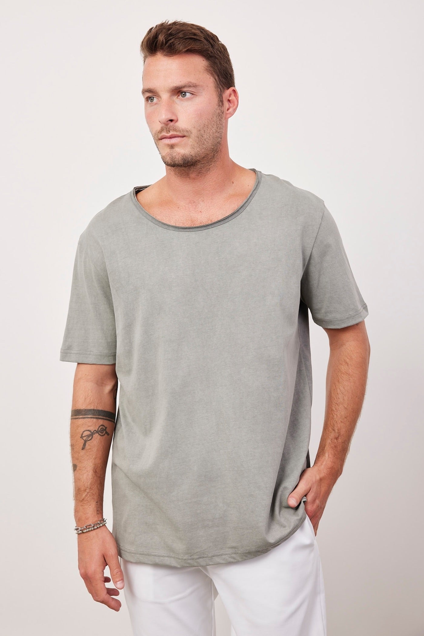 טישרט ווש עם מפתח בגימור פרום - ITAY BRANDS