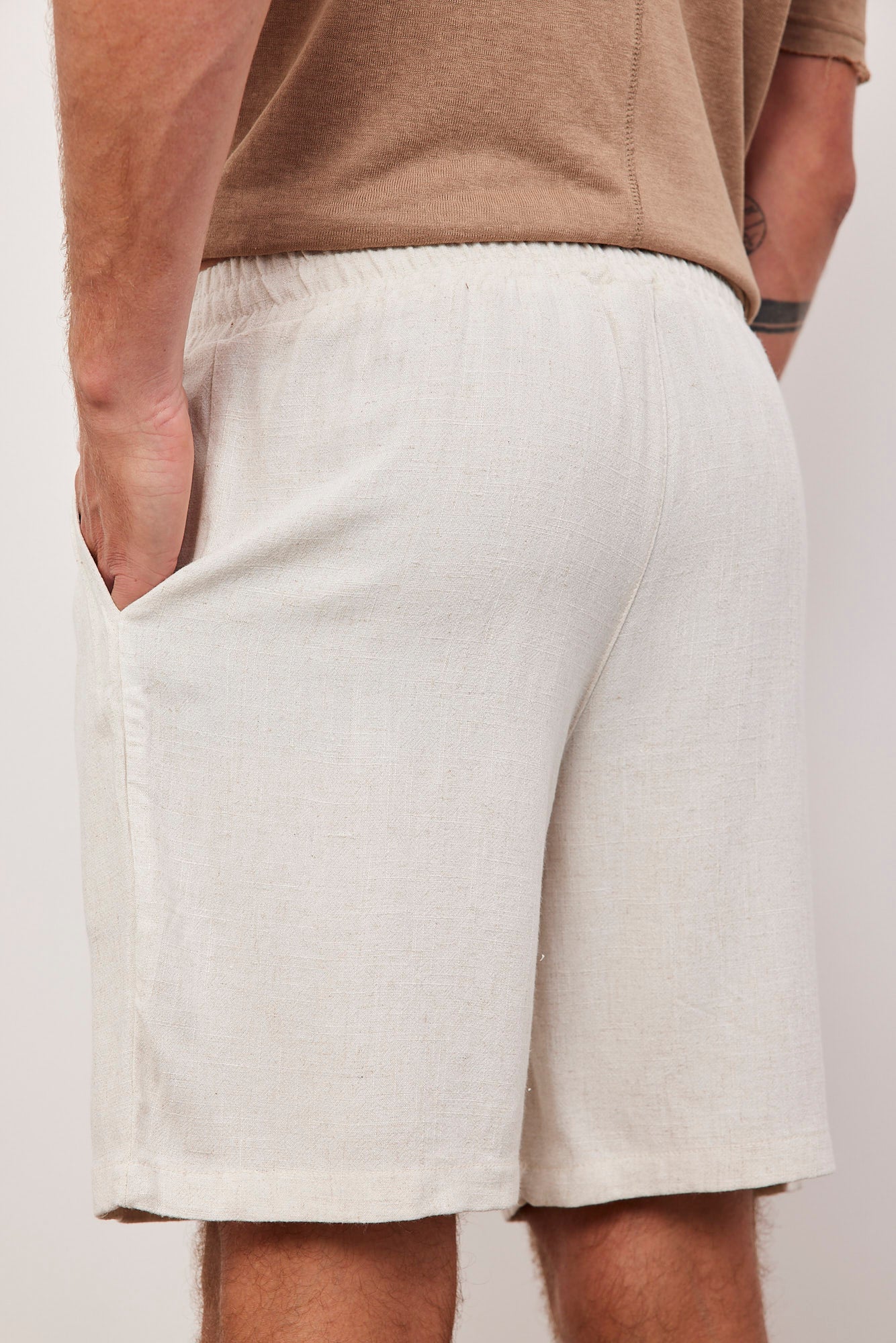 מכנסיים קצרים בשילוב בד פשתן - ITAY BRANDS