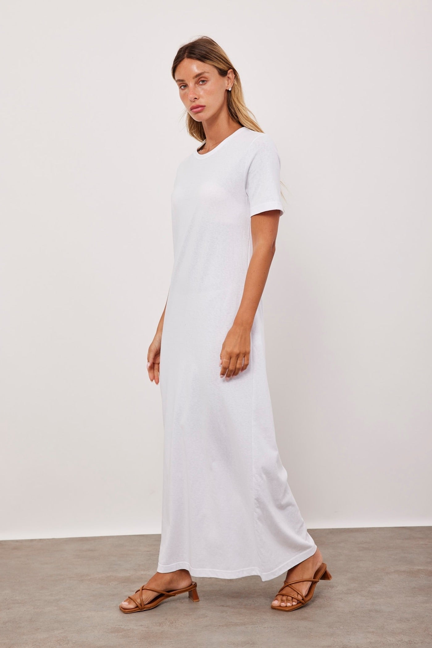 שמלת טי-שרט מקסי - ITAY BRANDS