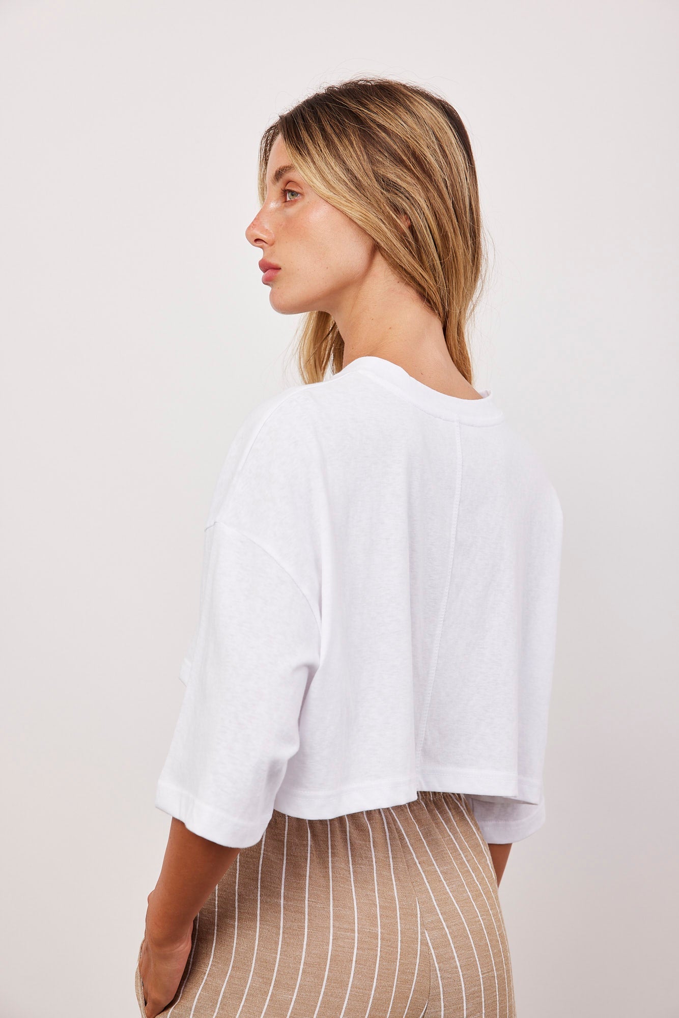 חולצת קרופ גזרת אוברסייז - ITAY BRANDS