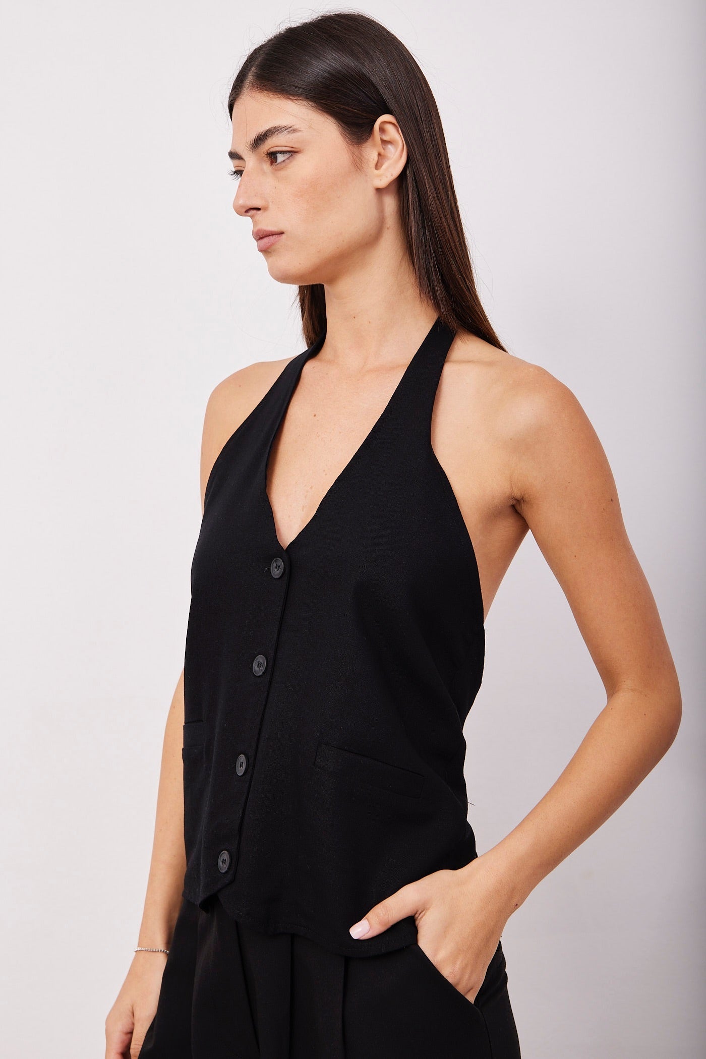 וסט בשילוב פשתן עם גב חשוף - ITAY BRANDS