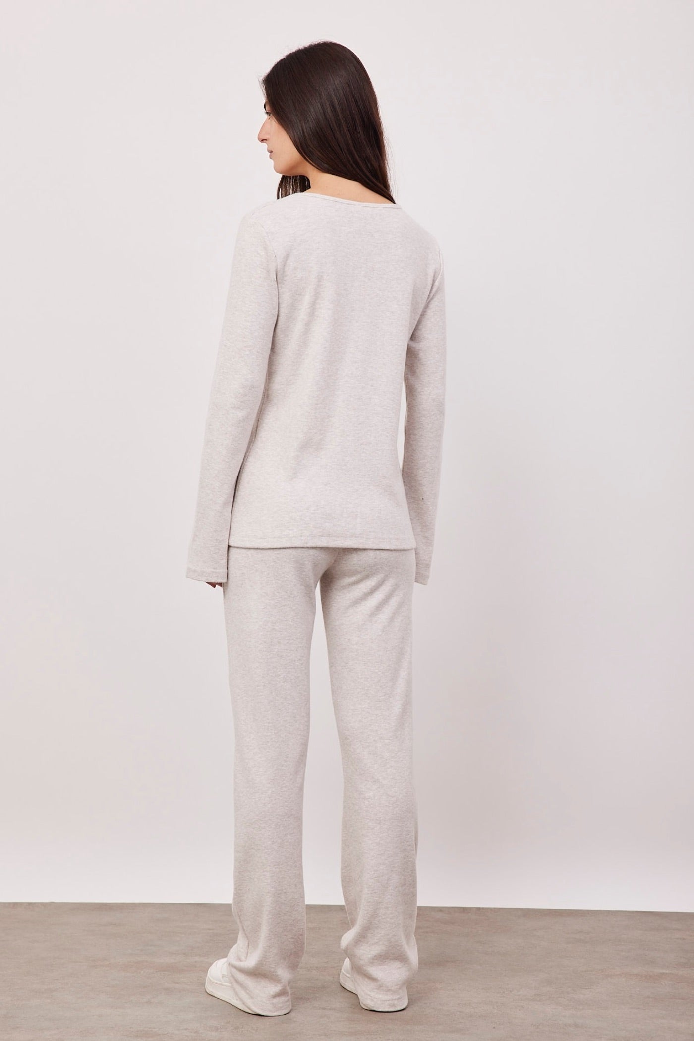 חליפת סריג עליונית בשילוב כפתורים - ITAY BRANDS