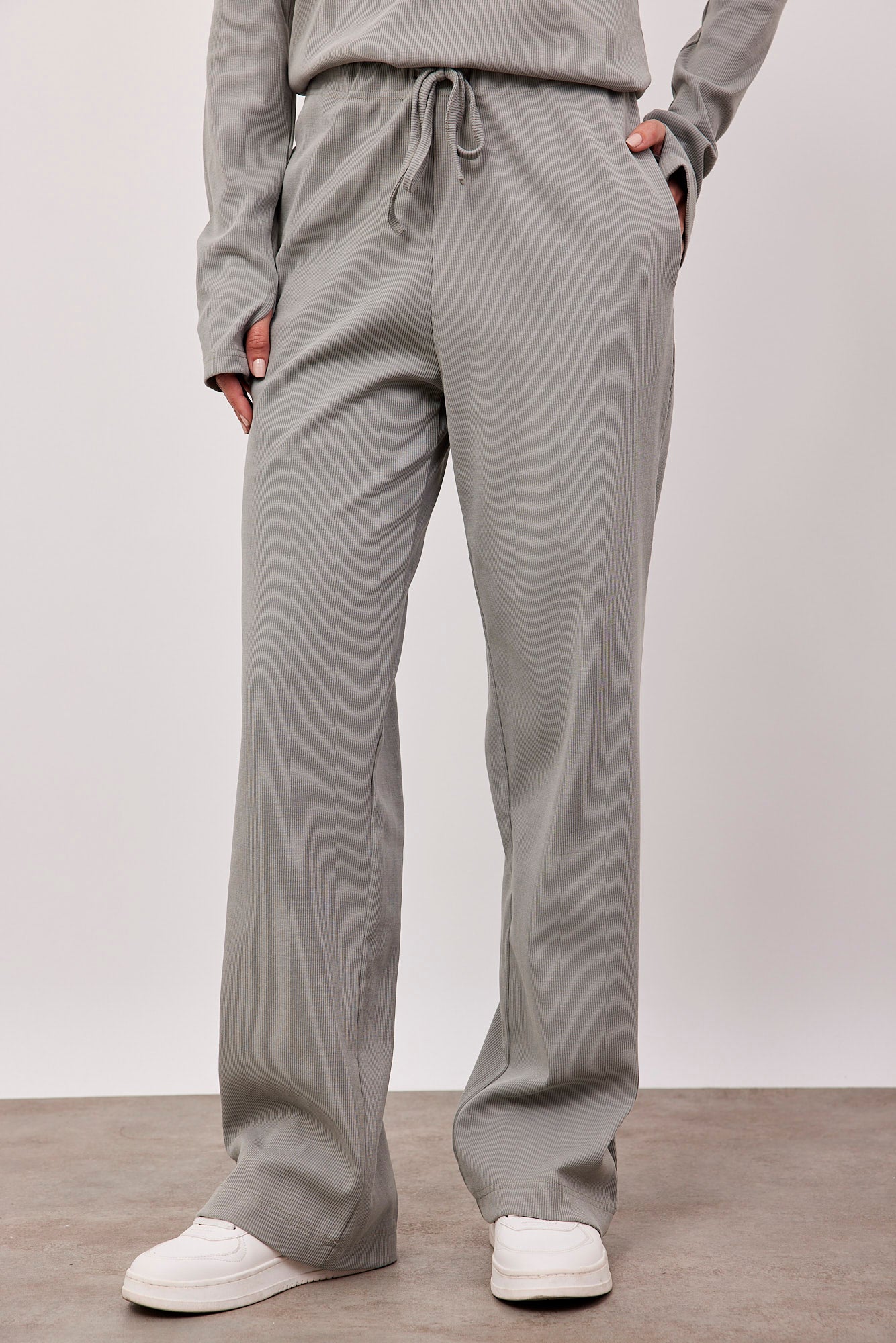 מכנסי ריב ארוכים בגזרה רחבה - ITAY BRANDS