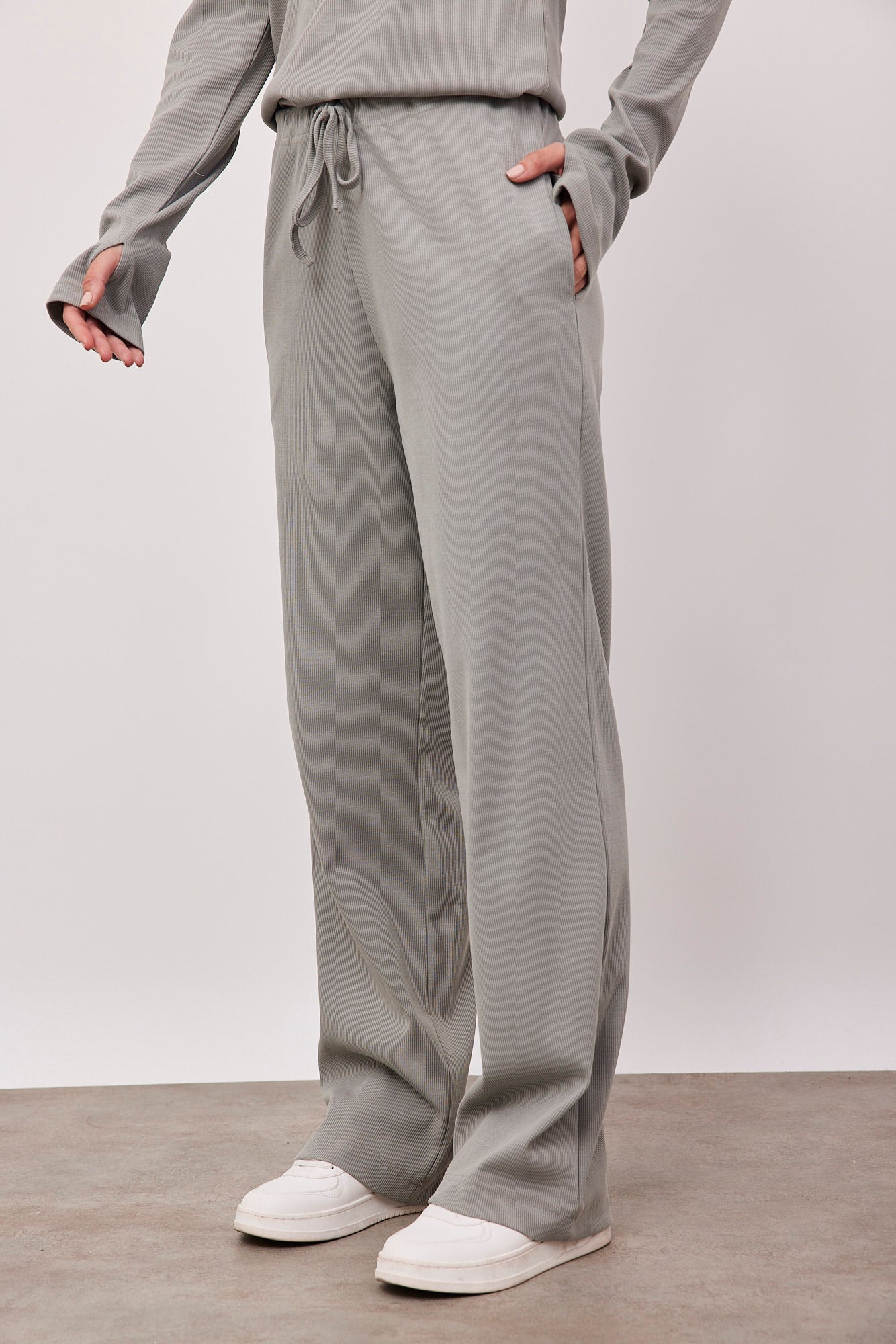 מכנסי ריב ארוכים בגזרה רחבה - ITAY BRANDS